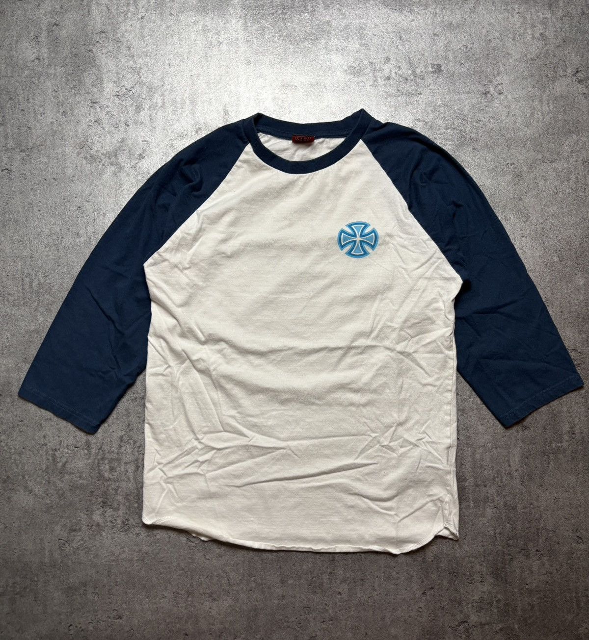 Independent Truck Co. × Vintage Vintage Independent y2k big logo 3/4 sleeve tee 90’s Size US M / EU 48-50 / 2 - 1 Thumbnail