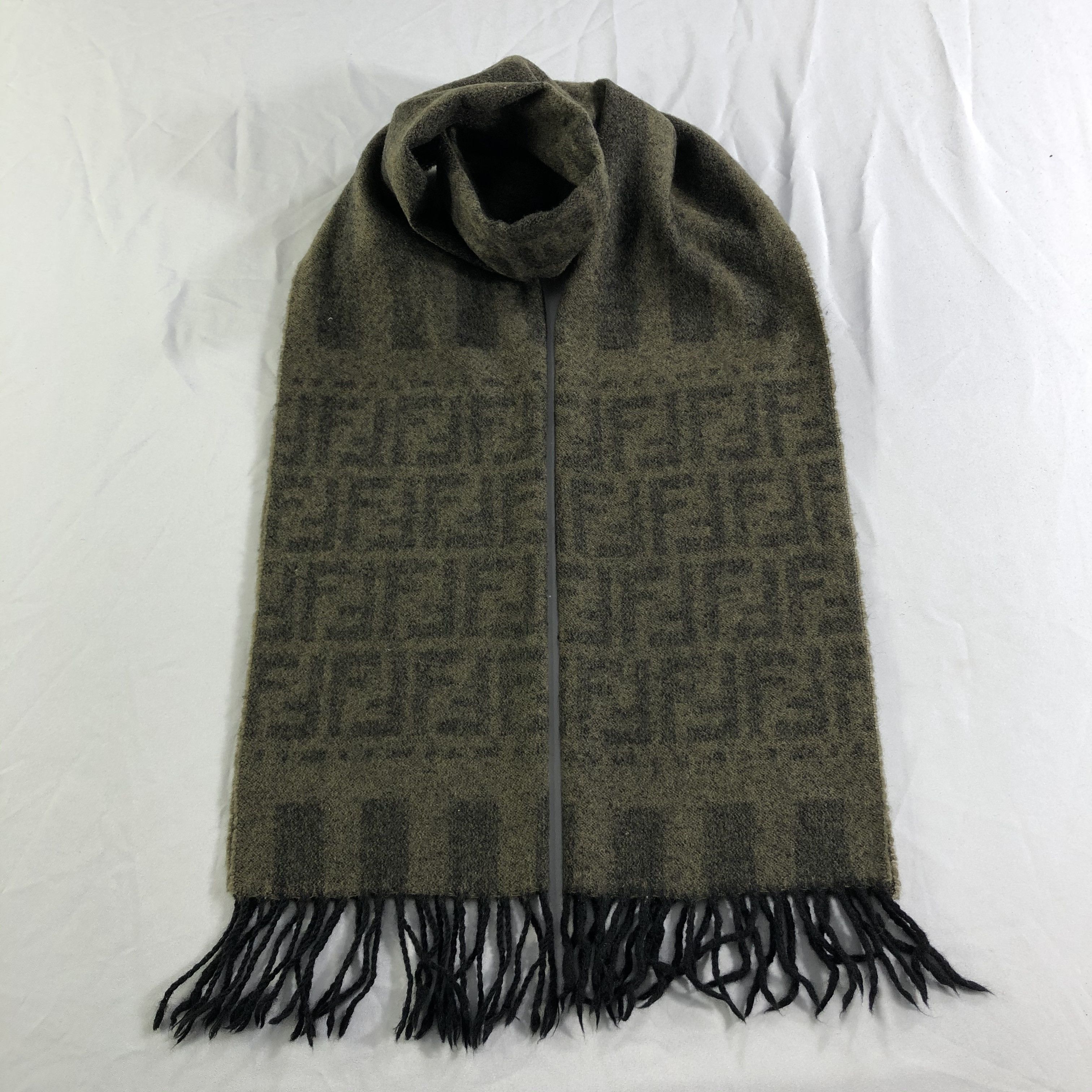 Fendi Fendi Monogram Wool Scarf Muffler Neckwear V2426 Size ONE SIZE - 1 Thumbnail
