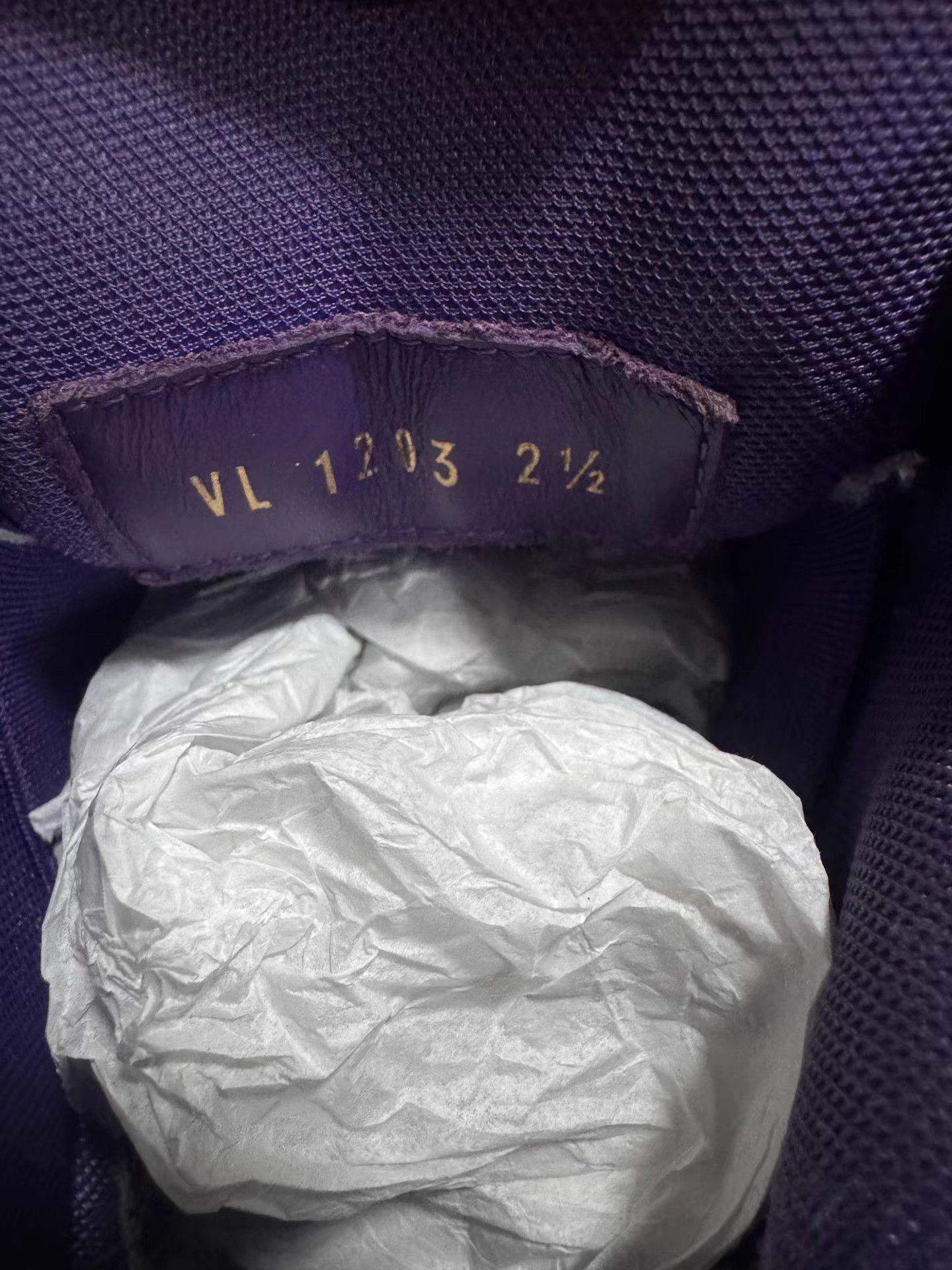 Louis Vuitton Louis Vuitton Trainer Purple Low-Top Sneakers K13 Size US 6.5 / IT 36.5 - 4 Thumbnail