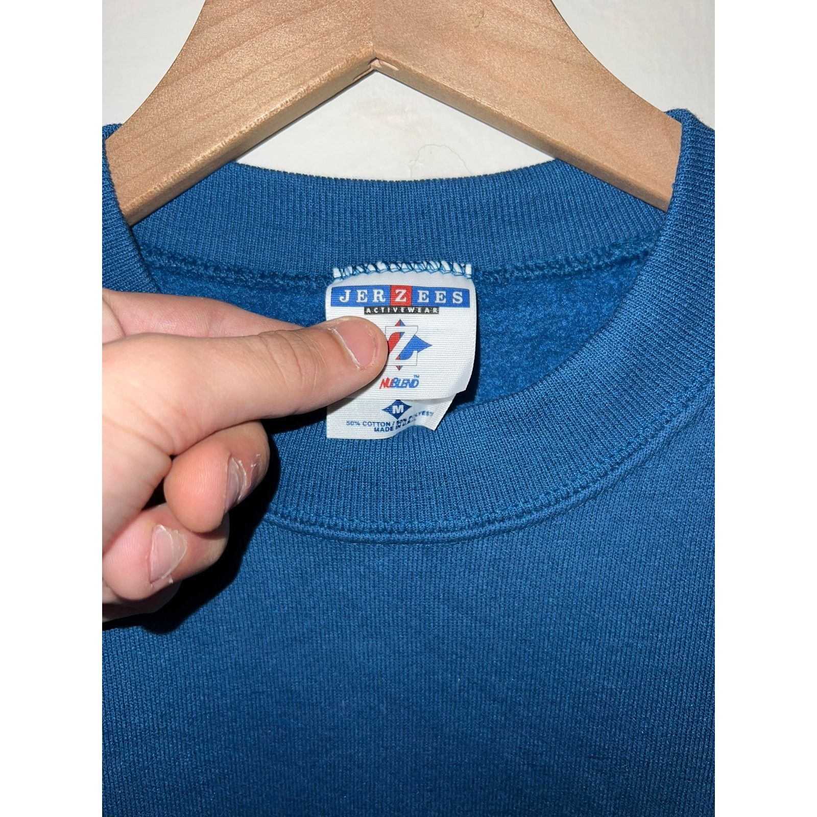 Jerzees 90s Vintage Jerzees Blue Blank Sweatshirt Crewneck Torn VTG Size US M / EU 48-50 / 2 - 6 Thumbnail