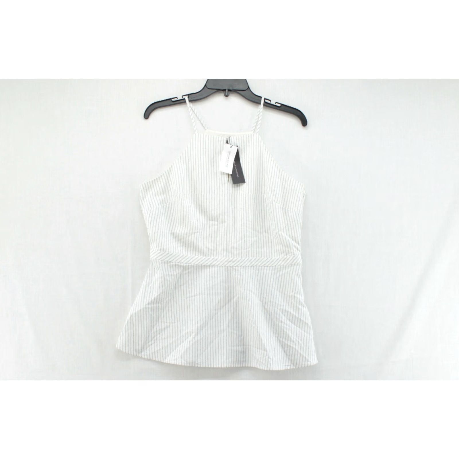 Banana Republic NWT Banana Republic Sadie High Top Women's Size 8 White Beige peplum preppy Blouse Shirt Sleeveless Regular Womens Size M / US 6-8 / IT 42-44 - 3 Thumbnail