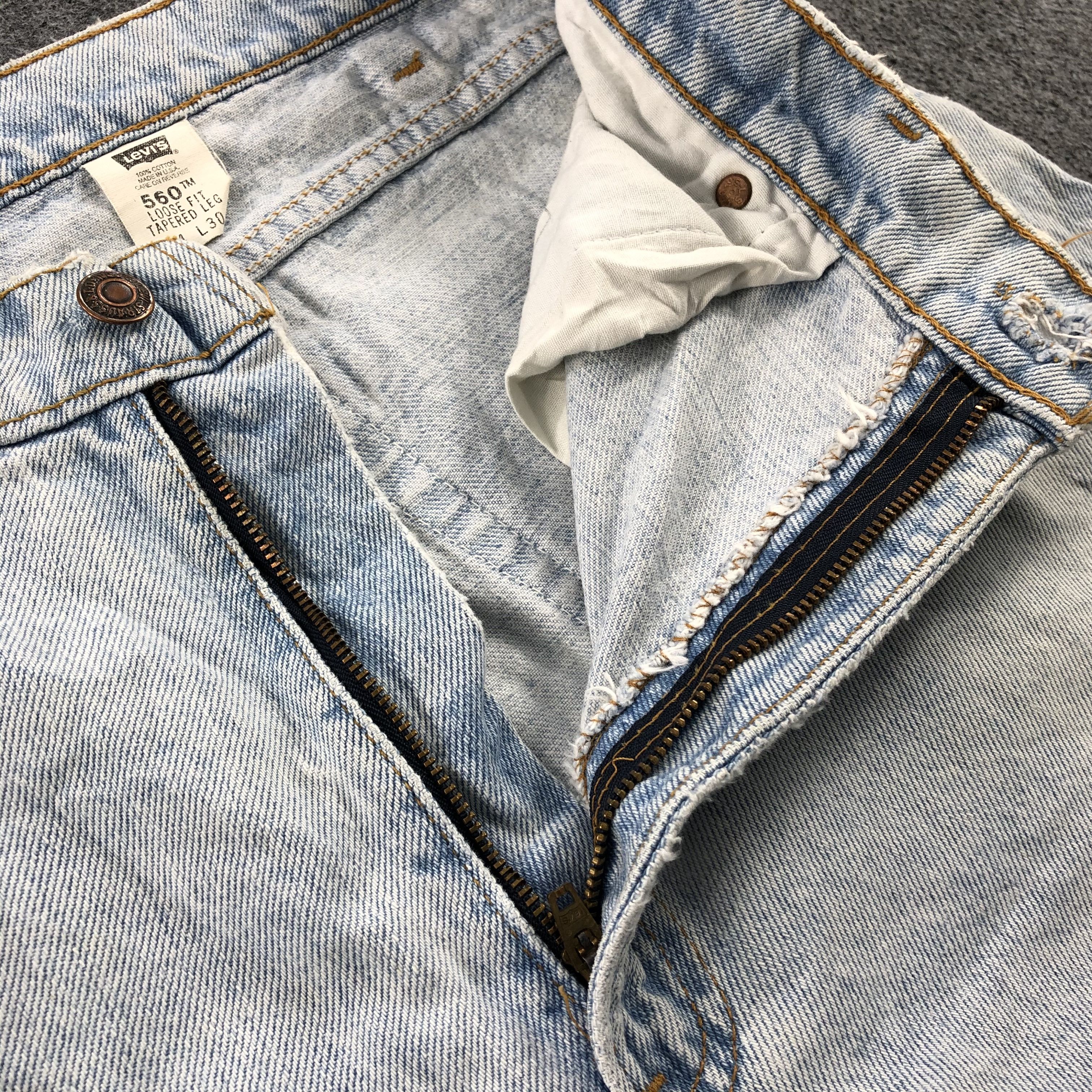 Levi's × Vintage Vintage 90s Light Wash Levis 560 Jeans-JM1709 Size US 34 / EU 50 - 9 Thumbnail