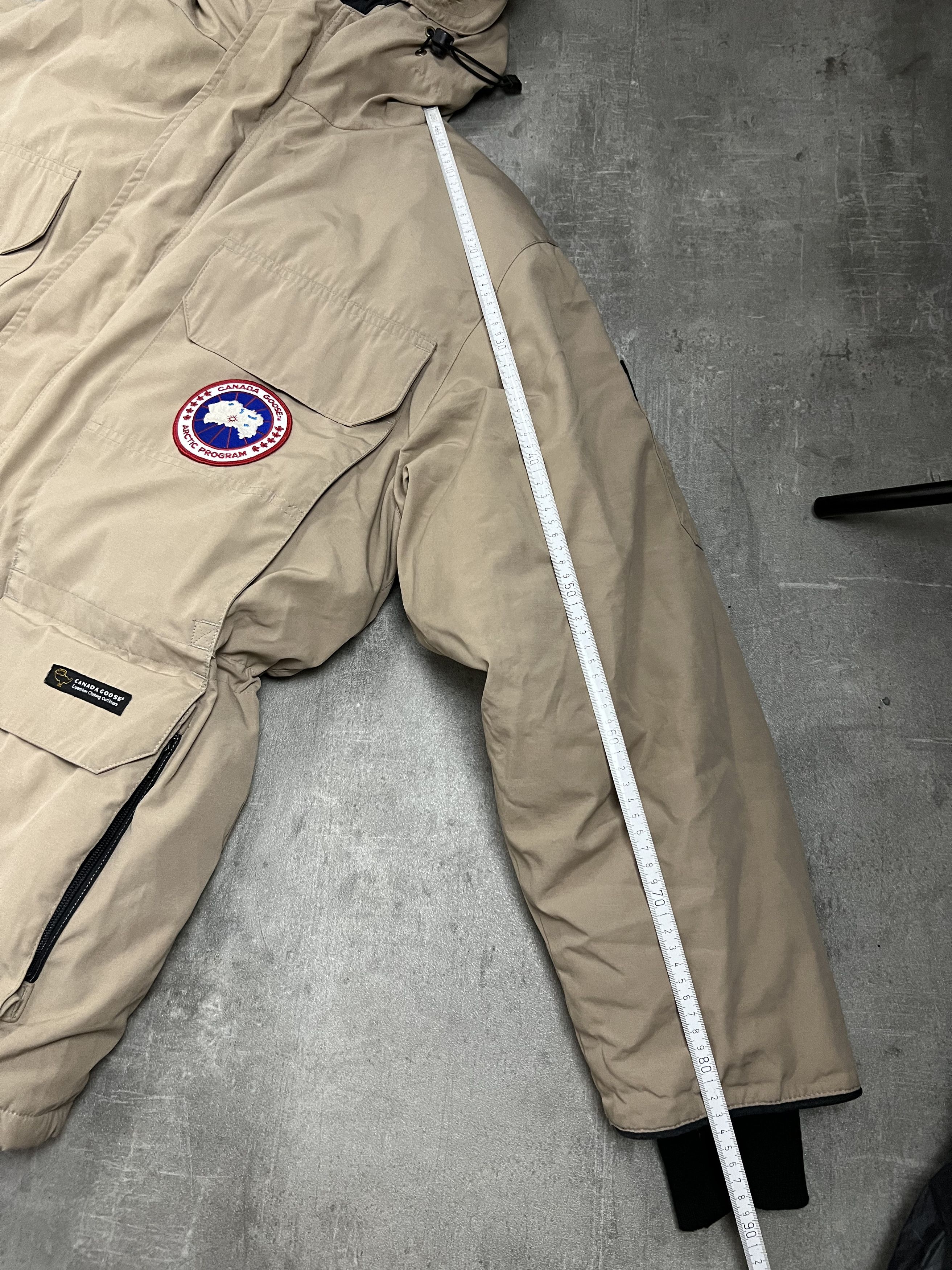 Canada Goose Canada Goose expidition parka size L-XL Size US L / EU 52-54 / 3 - 15 Thumbnail
