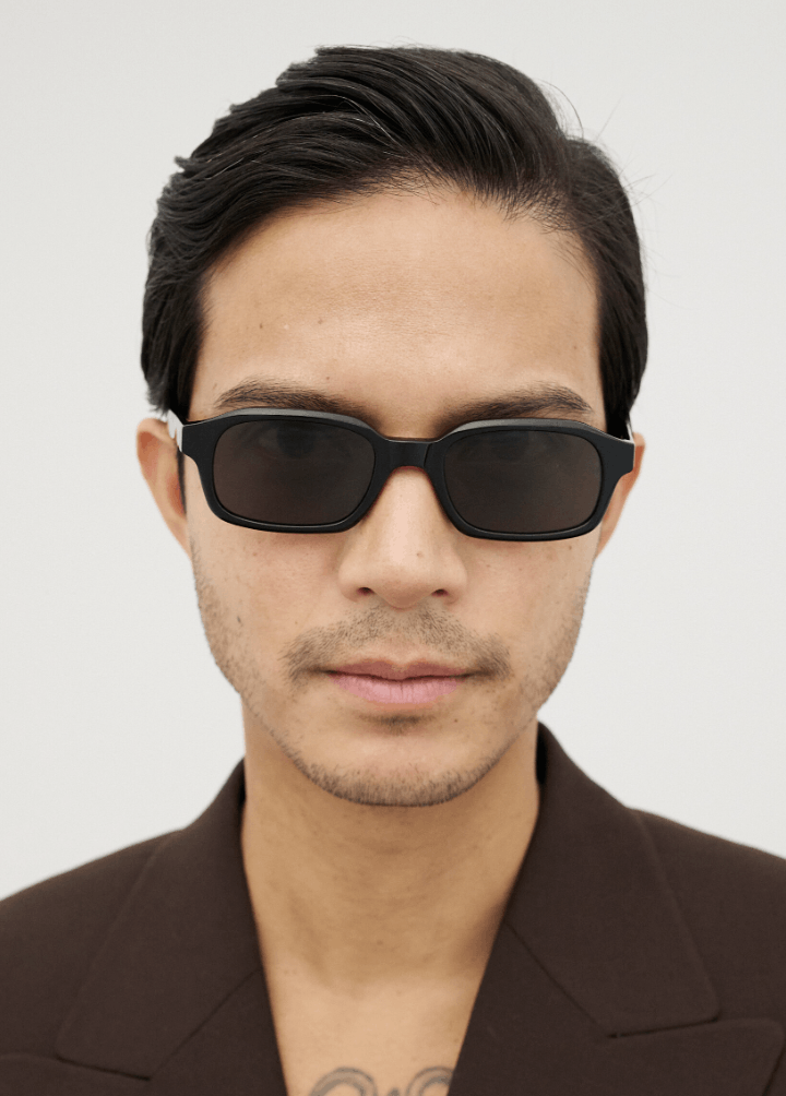 FLATLIST Eyewear Flatlist Hanky in Black Size ONE SIZE - 2 Thumbnail