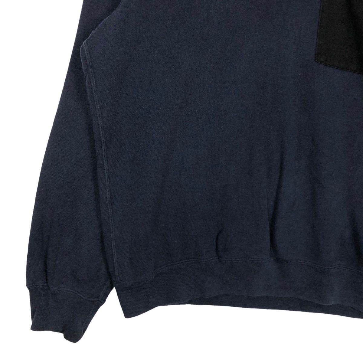 Japanese Brand 🔥Vintage Long Sleeve Sweatshirt J.W.Anderson Uniqlo Japan Size US XL / EU 56 / 4 - 4 Thumbnail