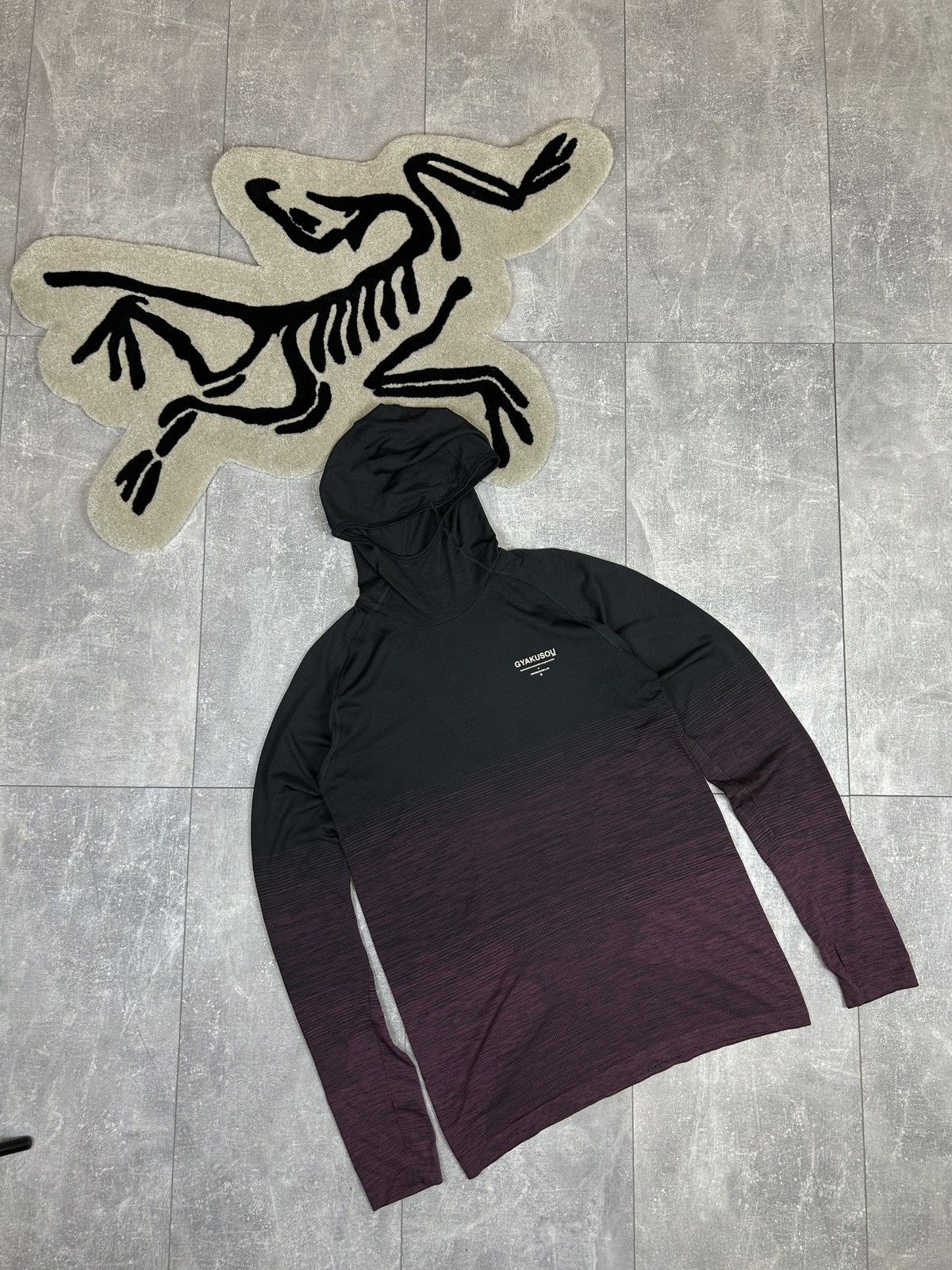 image of Mens Vintage Nike Gyakusou Undercover Longsleeve T-Shirt Y2K in Black/Burgundy (Size Small)