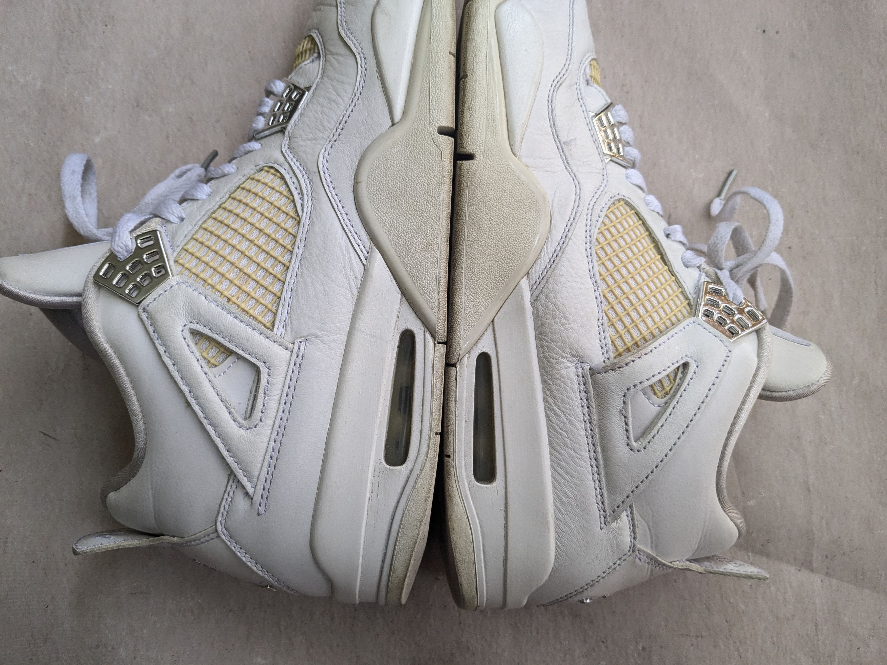 Jordan Brand Nike Air Jordan 4 Retro Pure Money 11.5 White Silver Leather Size US 11.5 / EU 44-45 - 9 Thumbnail