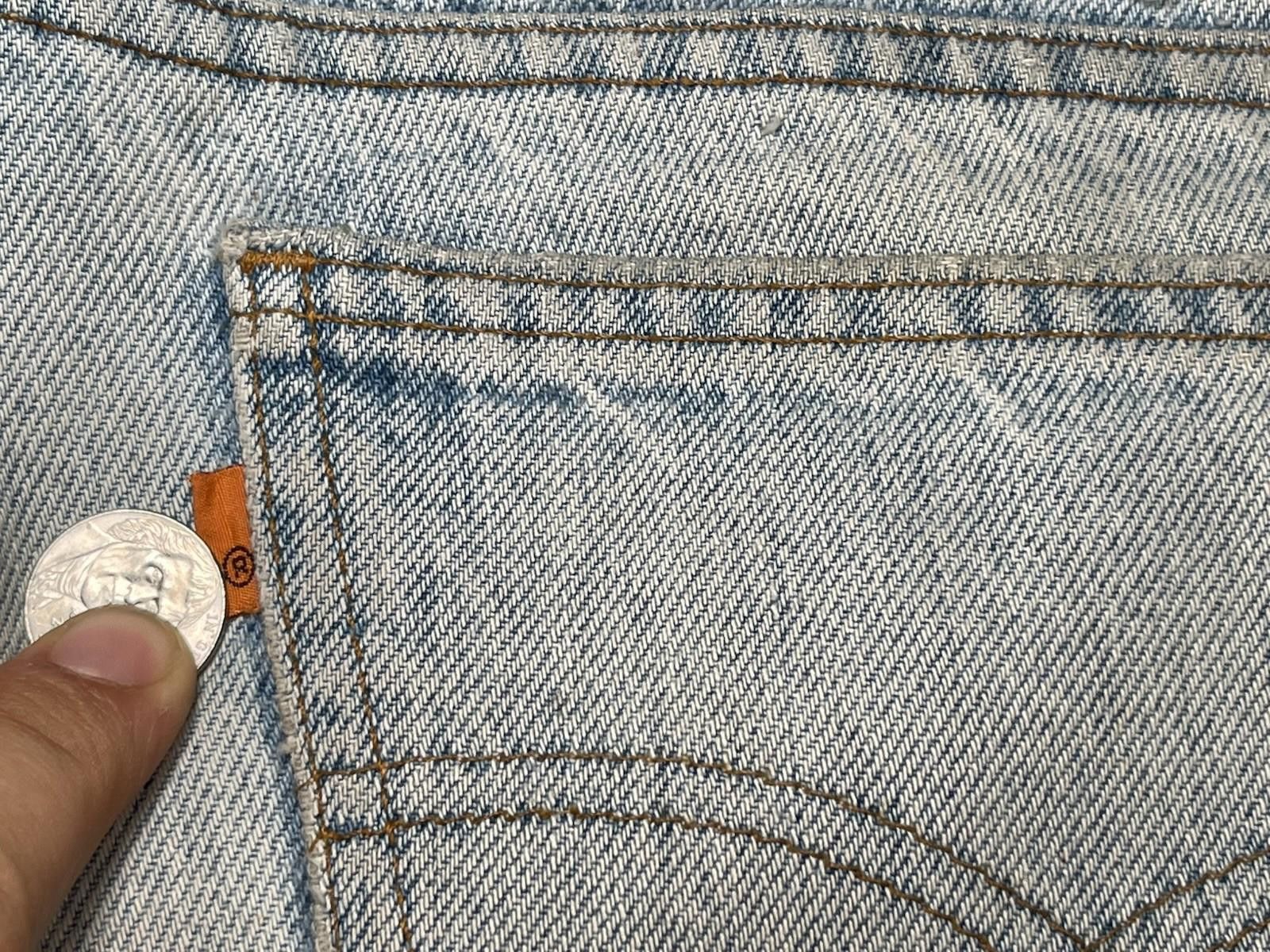 Levi's 1980’s Levi’s Orange Tab Light Wash Jeans Zipper Fly USA Size US 34 / EU 50 - 8 Thumbnail