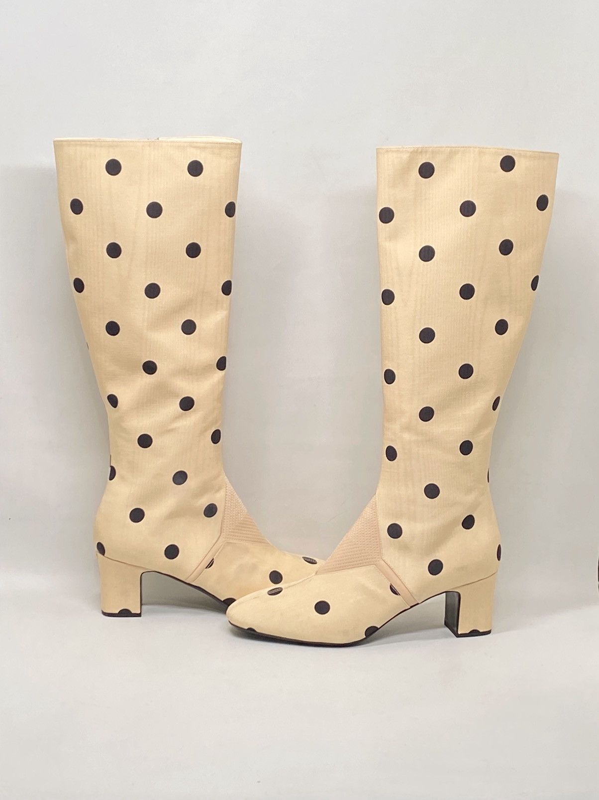 Valentino Valentino Garavani Equivoque Tall Polka Dot Boots size 37 Size US 7 / IT 37 - 5 Thumbnail