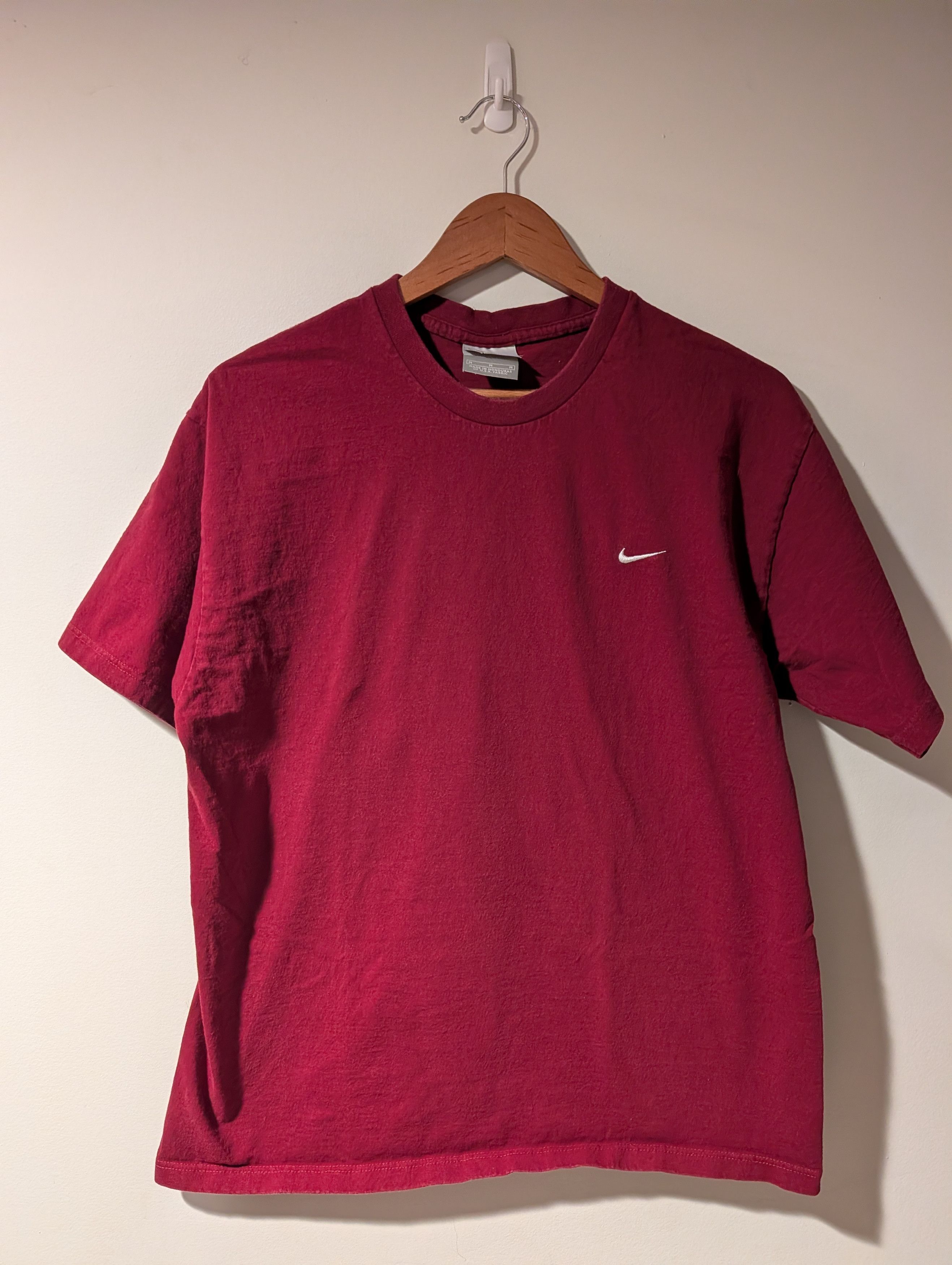 Nike Nike Mini Swoosh Embroidered T-Shirt 90s Y2K Streetwear Size US M / EU 48-50 / 2 - 1 Thumbnail