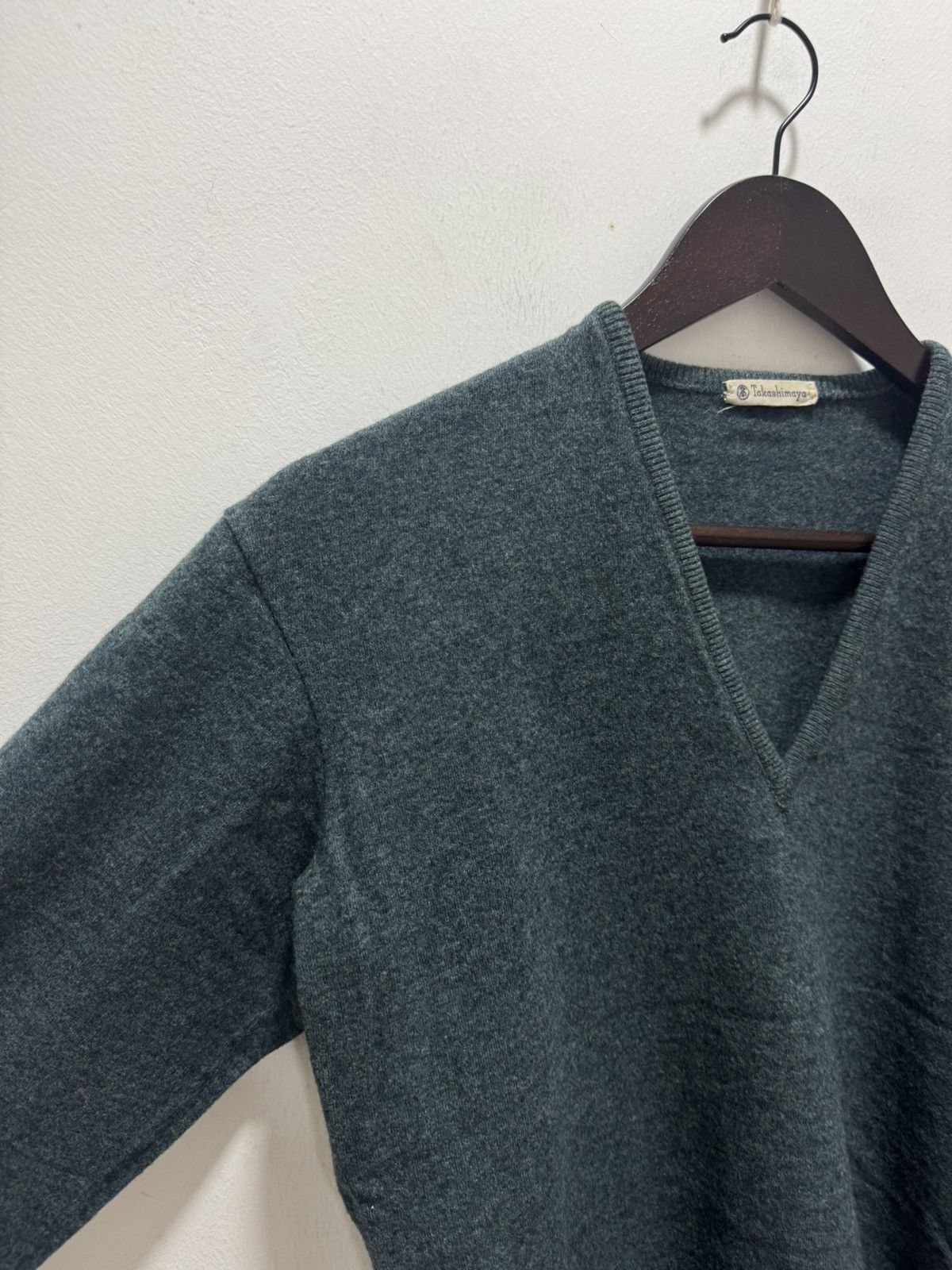 Japanese Brand TAKASHIMAYA VNECK FLEECE SWEATSHIRT Size M / US 6-8 / IT 42-44 - 3 Thumbnail