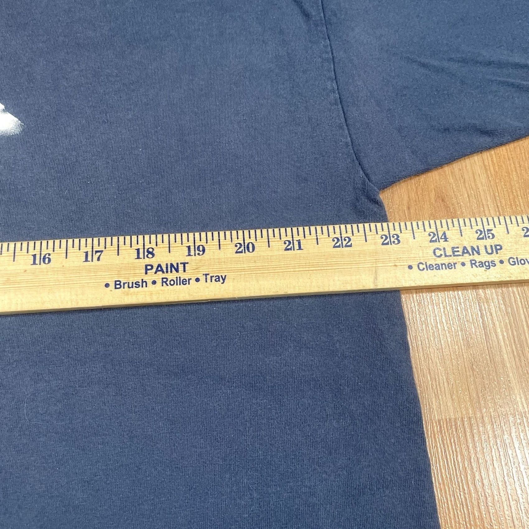 Gildan Gildan T-Shirt Adults XL Navy Vancouver Canada Short Sleeve Size US L / EU 52-54 / 3 - 6 Thumbnail