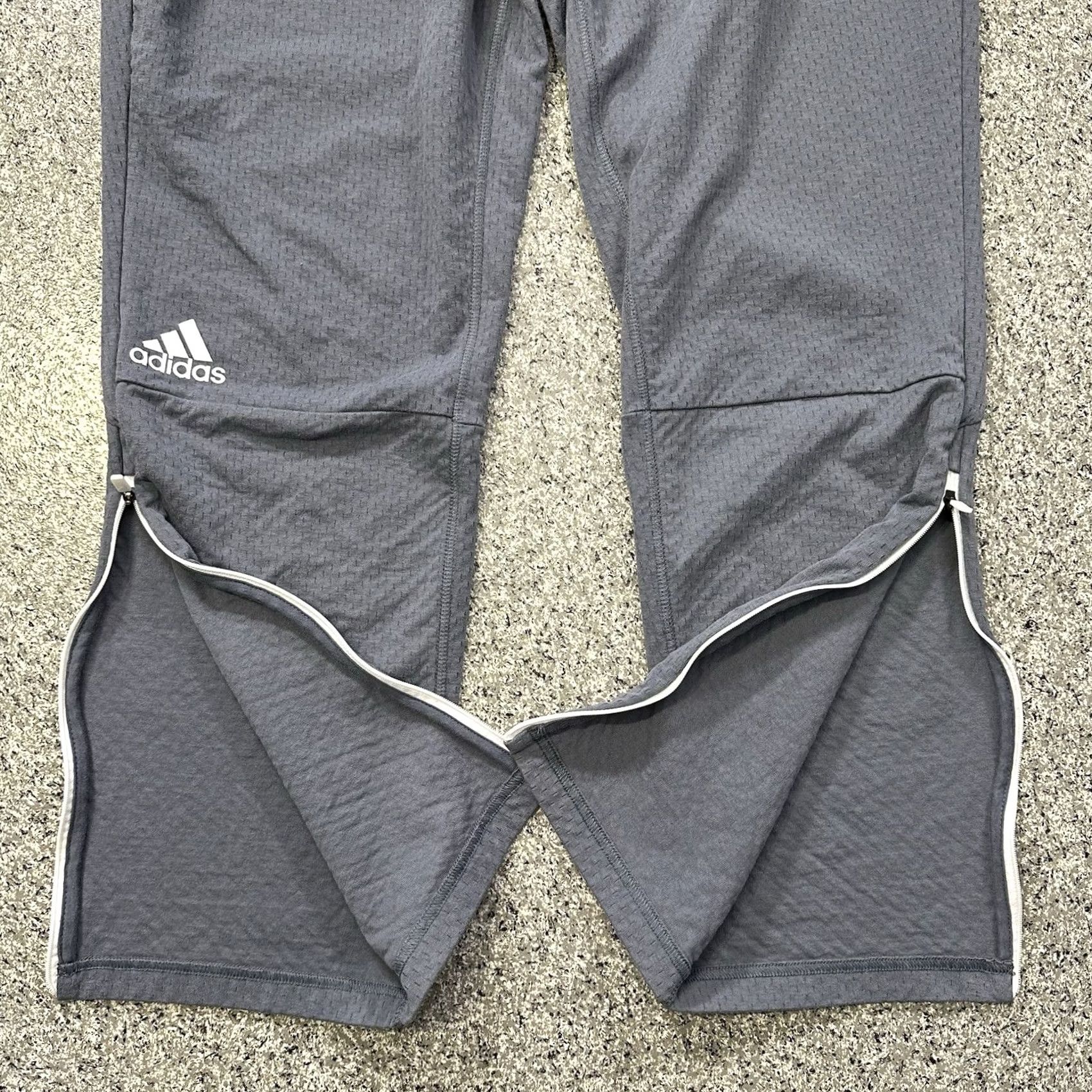 Adidas Adidas Pants Mens XL Grey Athletic Jogger Tapered Leg Size US 36 / EU 52 - 4 Thumbnail