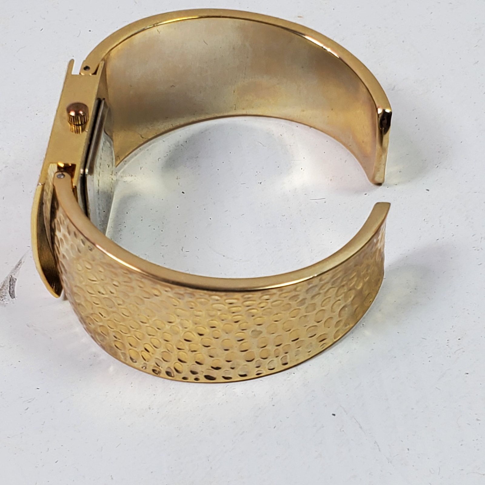 Geneva Geneva Hammered Metal Clamp Wristwatch Gold Tone Size ONE SIZE - 2 Thumbnail