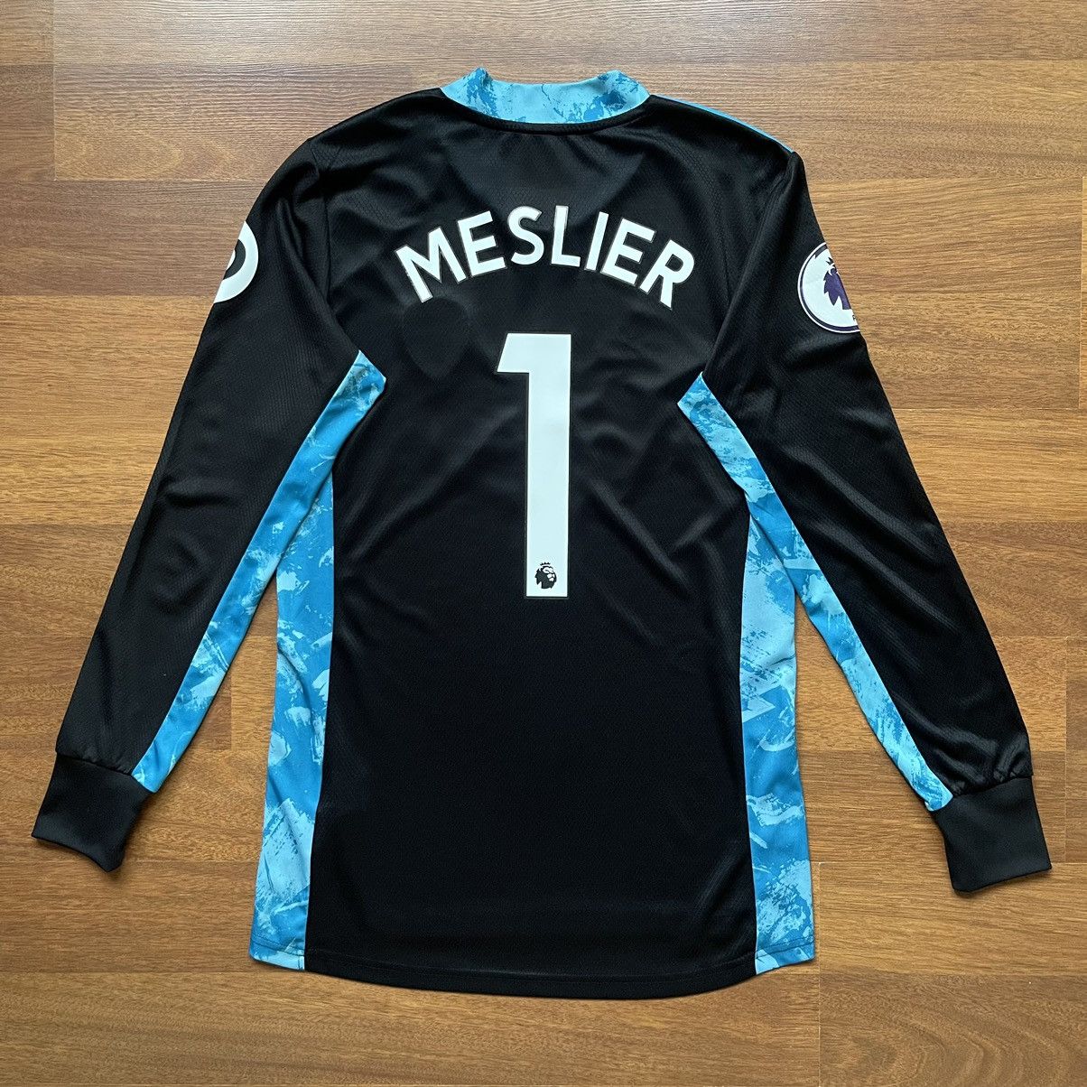 hot leeds united adidas 2020/2021 football gk jersey #1 meslier