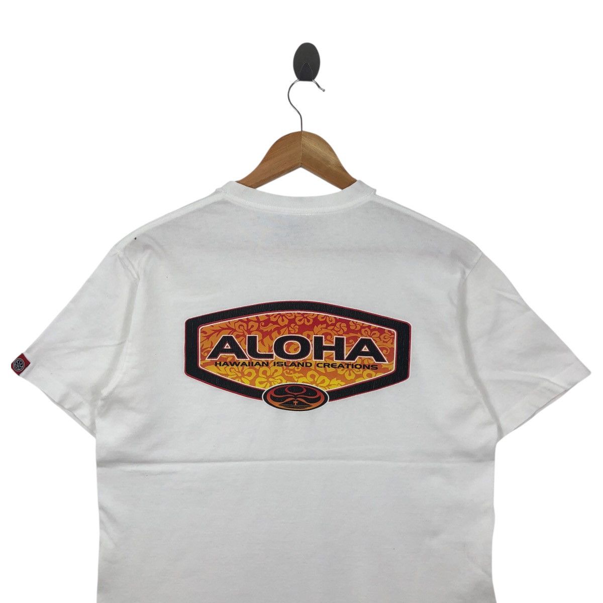 Vintage Vintage 90s Aloha Hawaiian Island Tee Shirt Surfing Size M Size US M / EU 48-50 / 2 - 2 Thumbnail