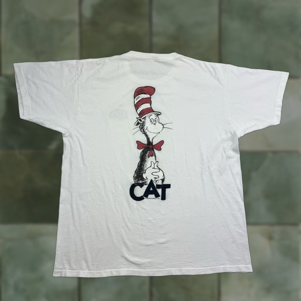 Vintage VINTAGE Cat In The Hat T-Shirt Men Adult Large Cartoon 90s Dr Seuss White Graphic Size US L / EU 52-54 / 3 - 1 Thumbnail