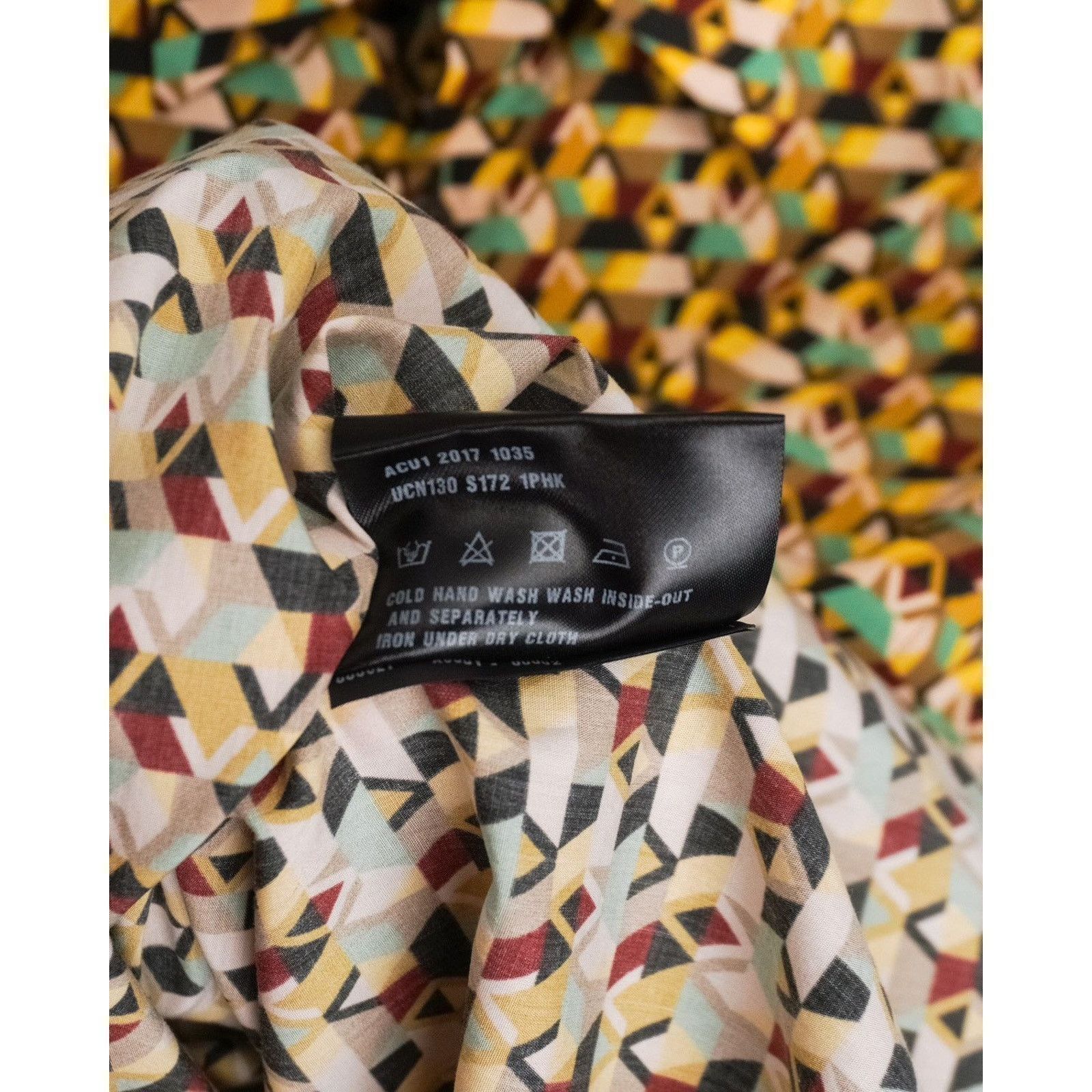 Prada Vintage prada milano 2017 geometric pattern button shirt Size US L / EU 52-54 / 3 - 10 Thumbnail