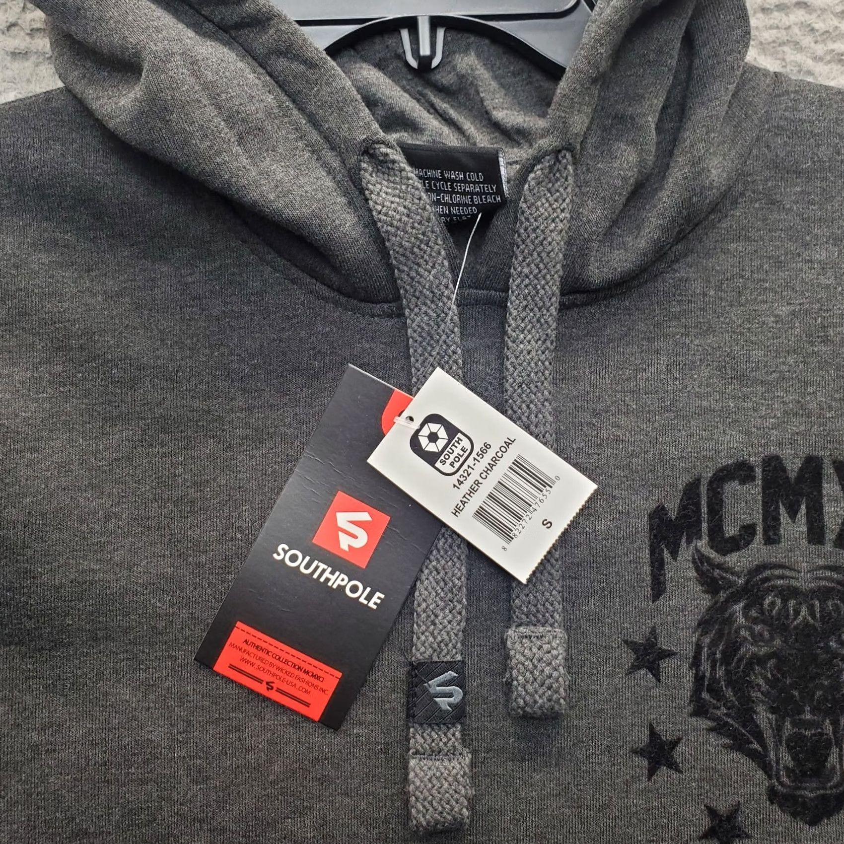Southpole Southpole Hoodie Unisex Small Gray Graphic Ultra Soft Winter Essential Fleece Size US S / EU 44-46 / 1 - 5 Thumbnail