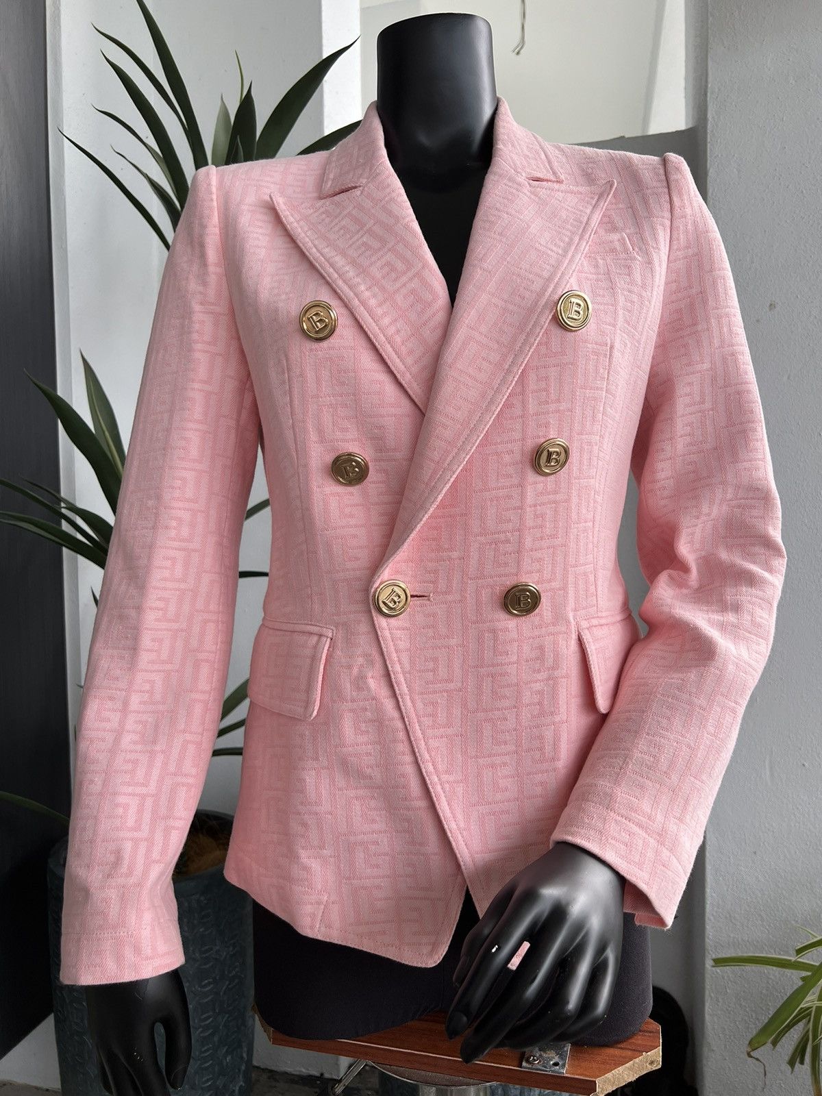 Other Quality Cotton Textured Jacquard Button Decoration Long Sleeve Slim Fit Casual Commuter Women's Blazer Size L / US 10 / IT 46 - 1 Thumbnail