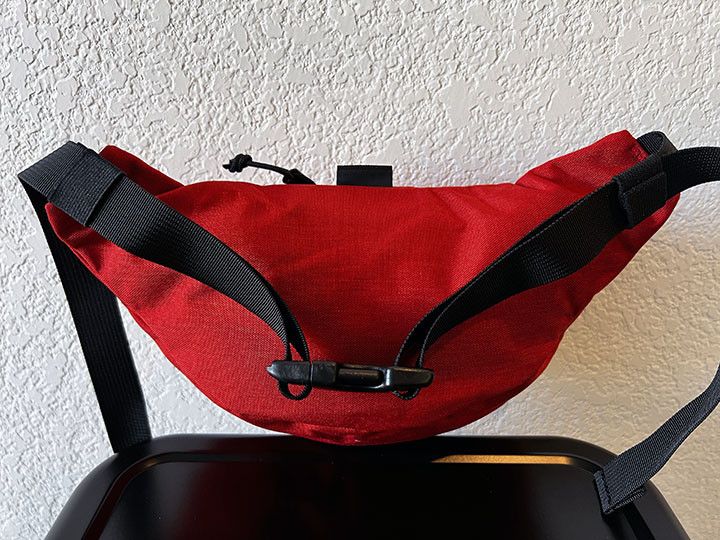 Supreme “Vampire Boy” deals Waist Bag (Red)