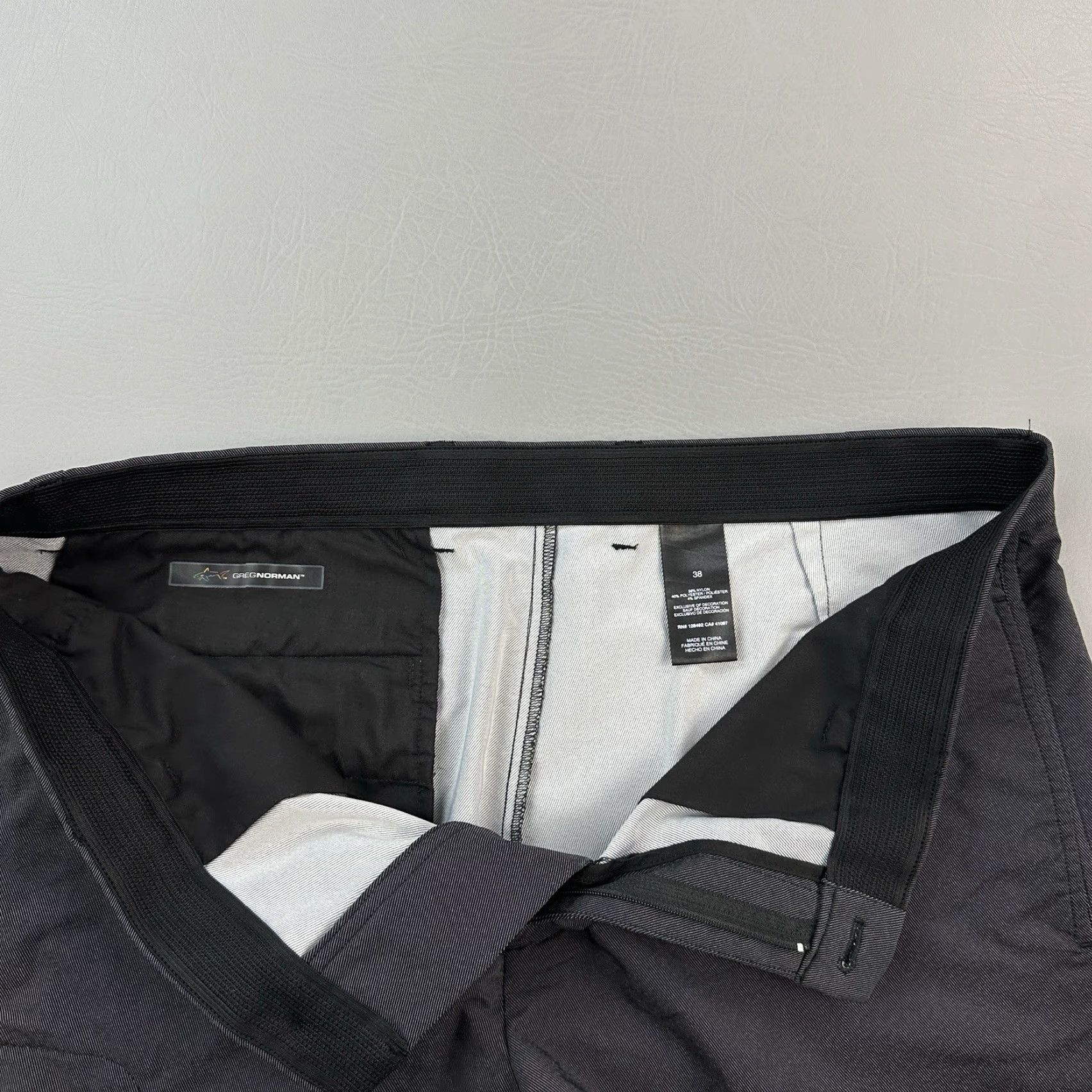 Vintage Greg Norman Shorts Mens 38 Gray Performance Stretch Utility Pocket Golf Casual Short Size US 38 / EU 54 - 4 Thumbnail
