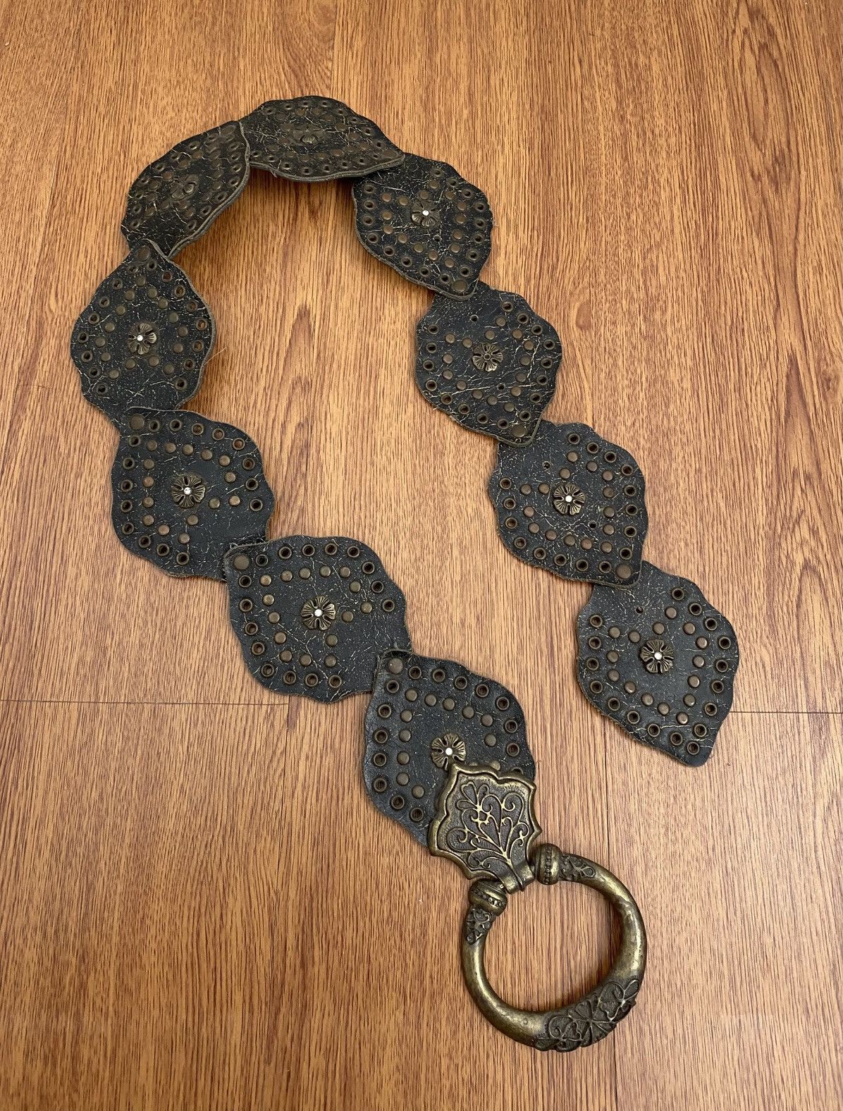 If Six Was Nine Studded flower metal belt Size ONE SIZE - 2 Thumbnail