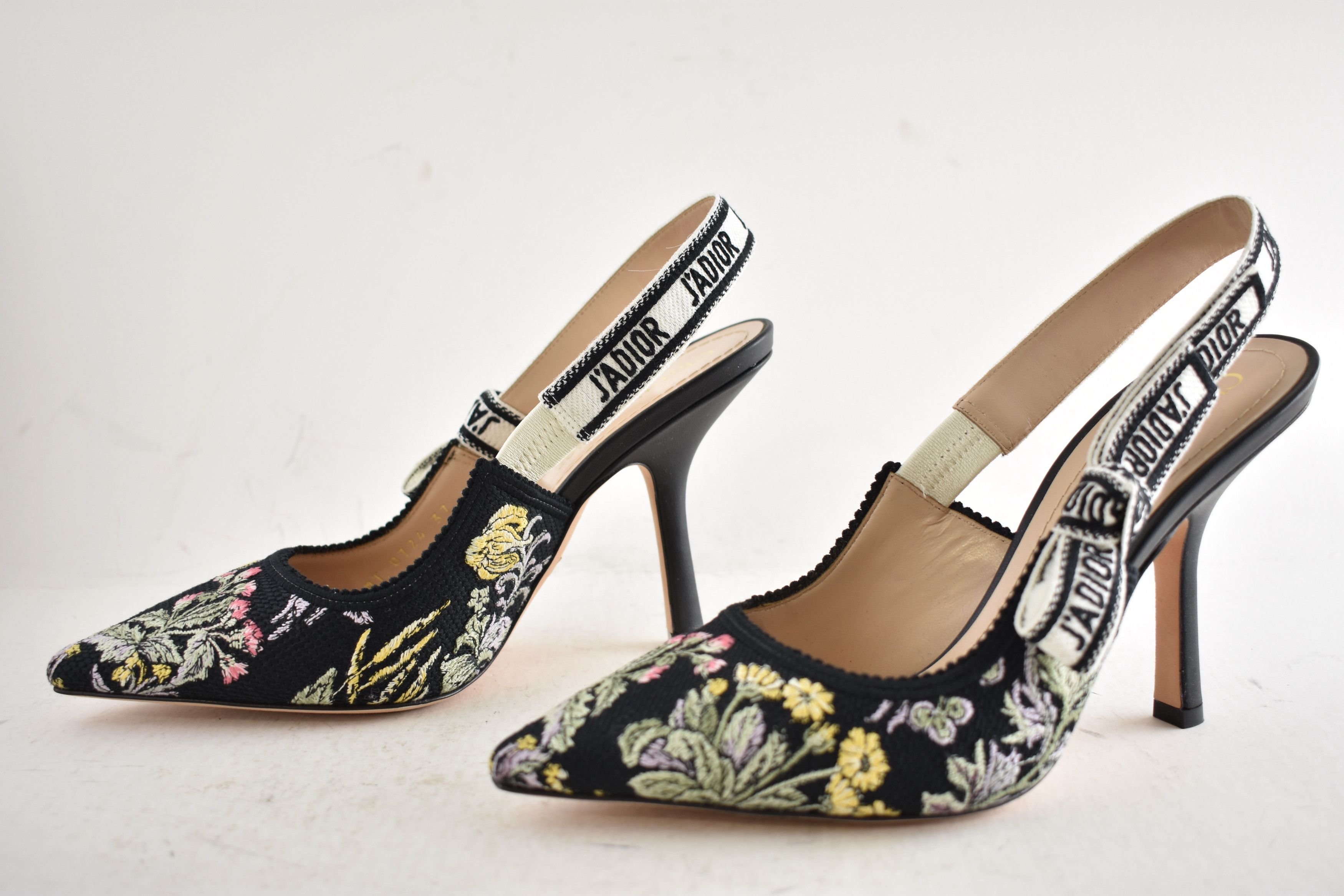 Dior Dior J'adior Chardons Floral Slingback Pump Sandal Heel 38 Size US 8 / IT 38 - 13 Thumbnail