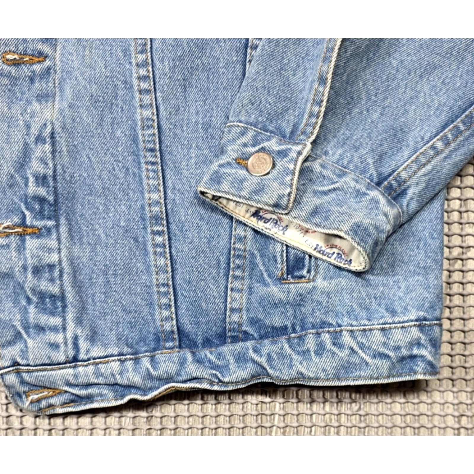 Hard Rock Cafe VINTAGE Hard Rock Cafe Embroider Save The Planet Jean Trucker Jacket Puerto Vallarta Size US 36 / EU 52 - 6 Thumbnail