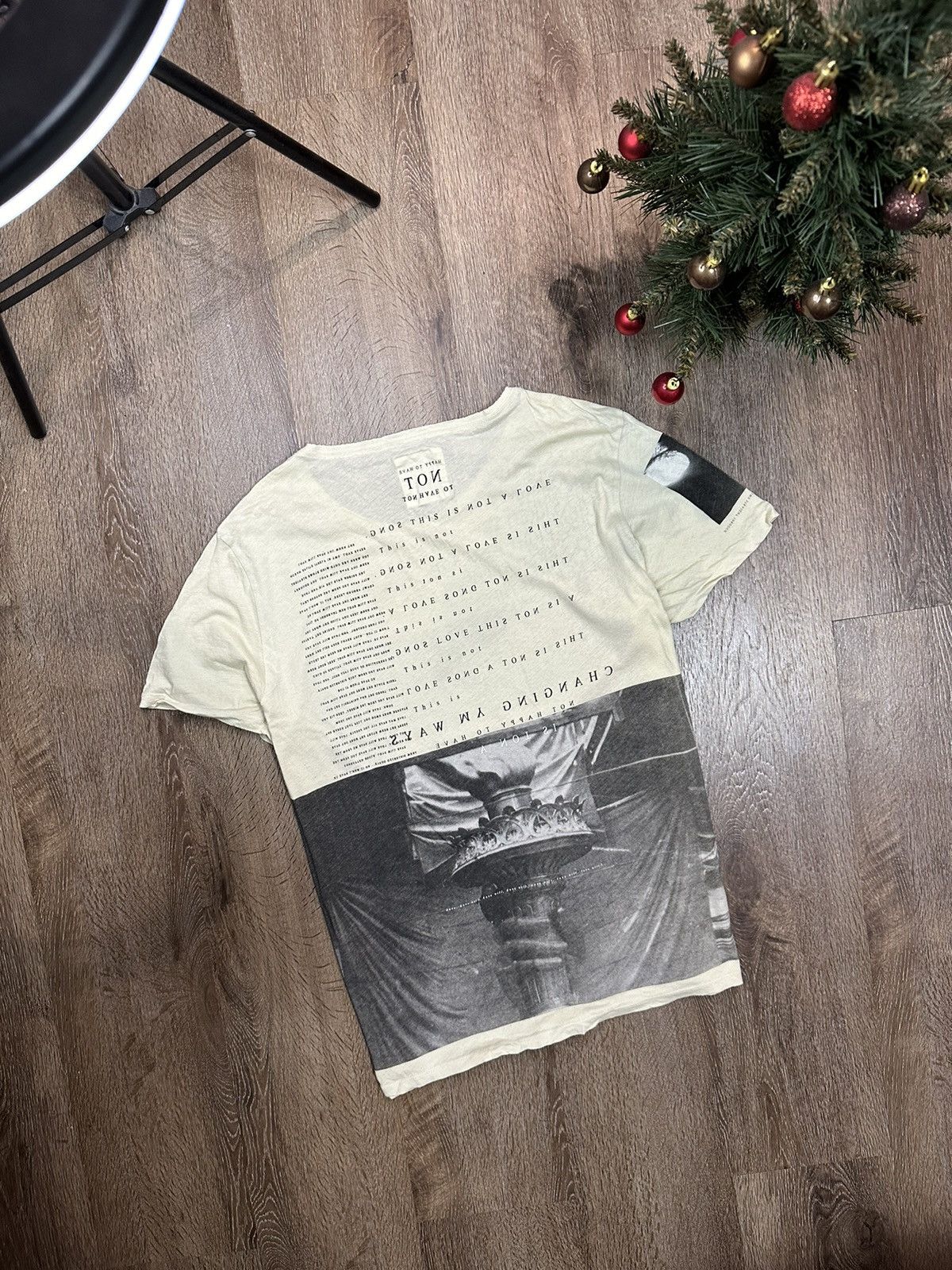 Allsaints × Japanese Brand × Vintage AllSaints T-Shirt Graphic Logo Y2K Size L / US 10 / IT 46 - 4 Thumbnail