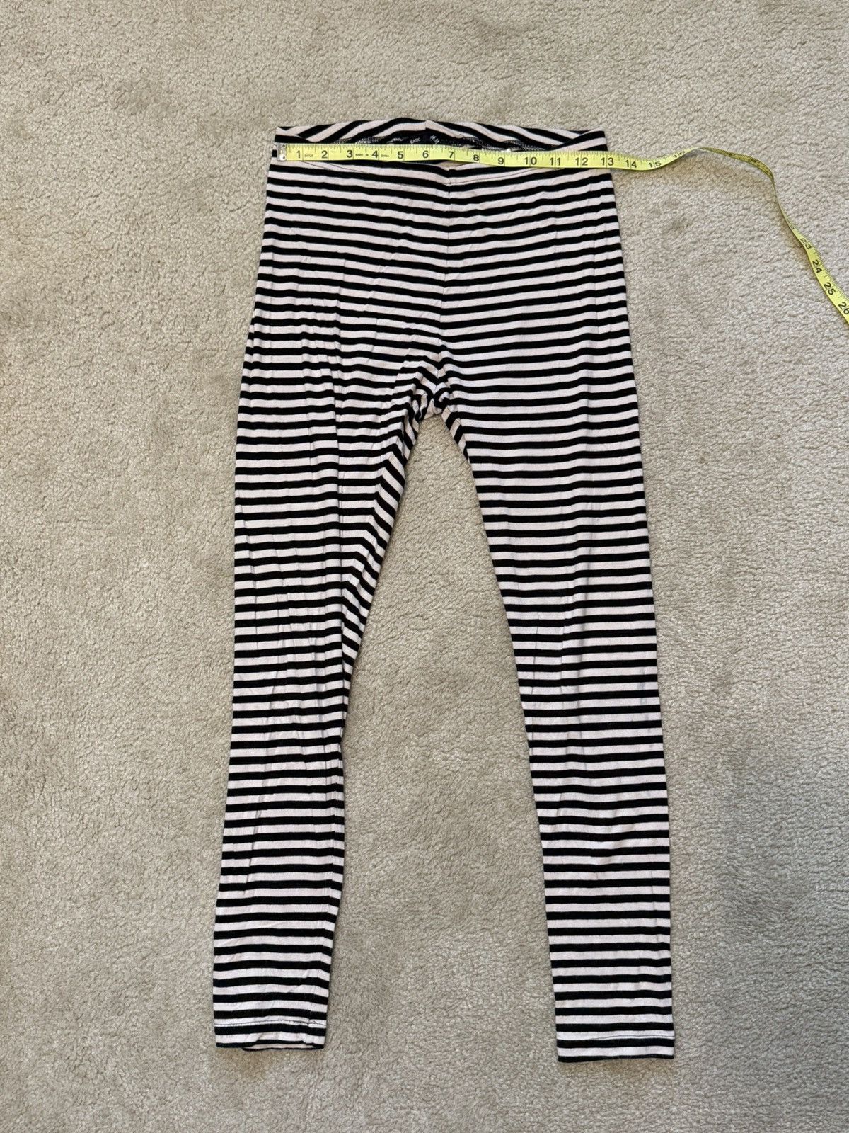 H&M H&M Black And White Women’s Leggings Size Medium Size 30" / US 8 / IT 44 - 2 Thumbnail
