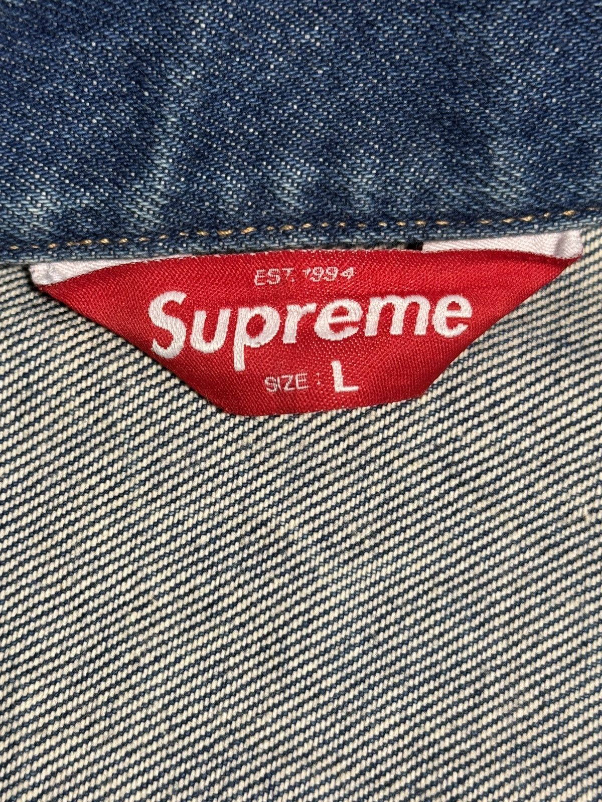 Supreme SS23 Supreme Shibori Denim Trucker Jacket Size US L / EU 52-54 / 3 - 7 Thumbnail