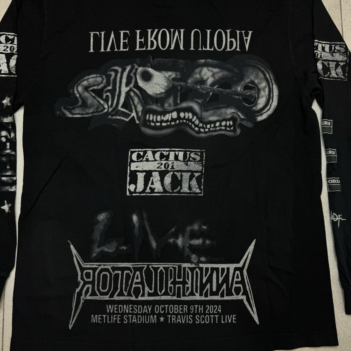 Travis Scott Travis Scott Met Life Exclusive Long Sleeve Tee SIZE MEDIUM Size US M / EU 48-50 / 2 - 7 Thumbnail