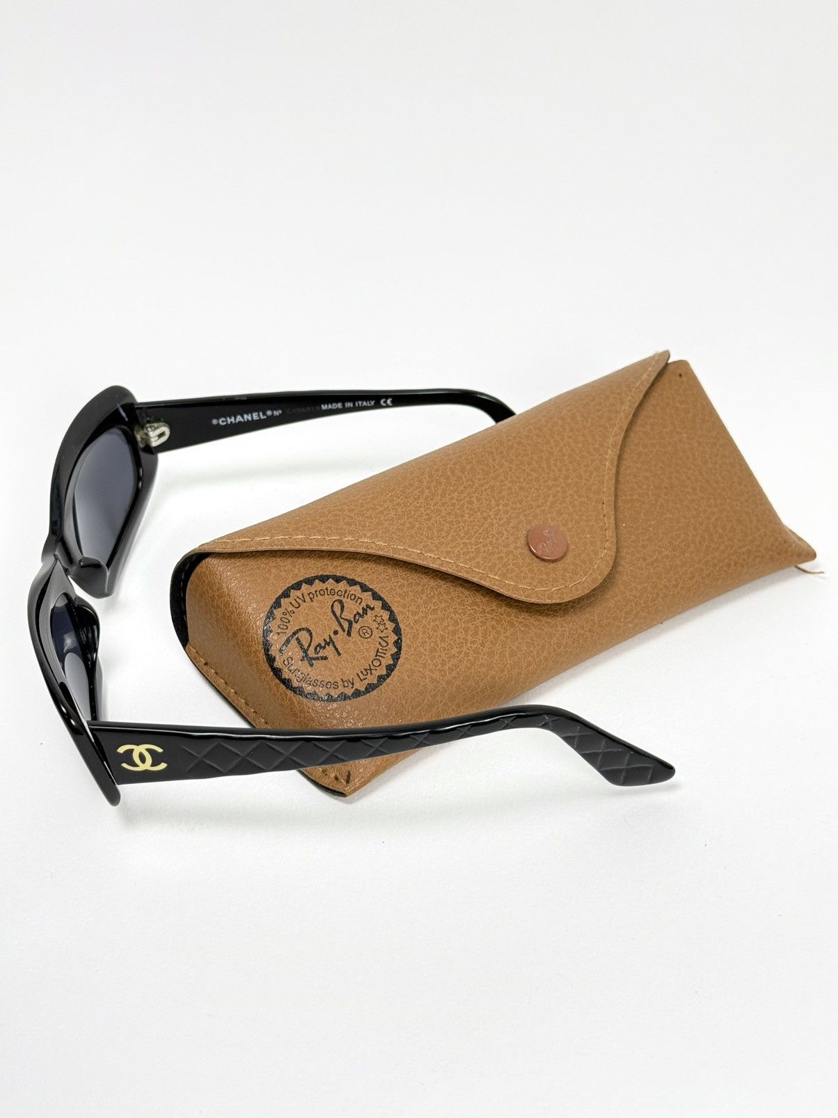 Chanel VINTAGE CHANEL BLACK SUNGLASSES Size ONE SIZE - 7 Thumbnail