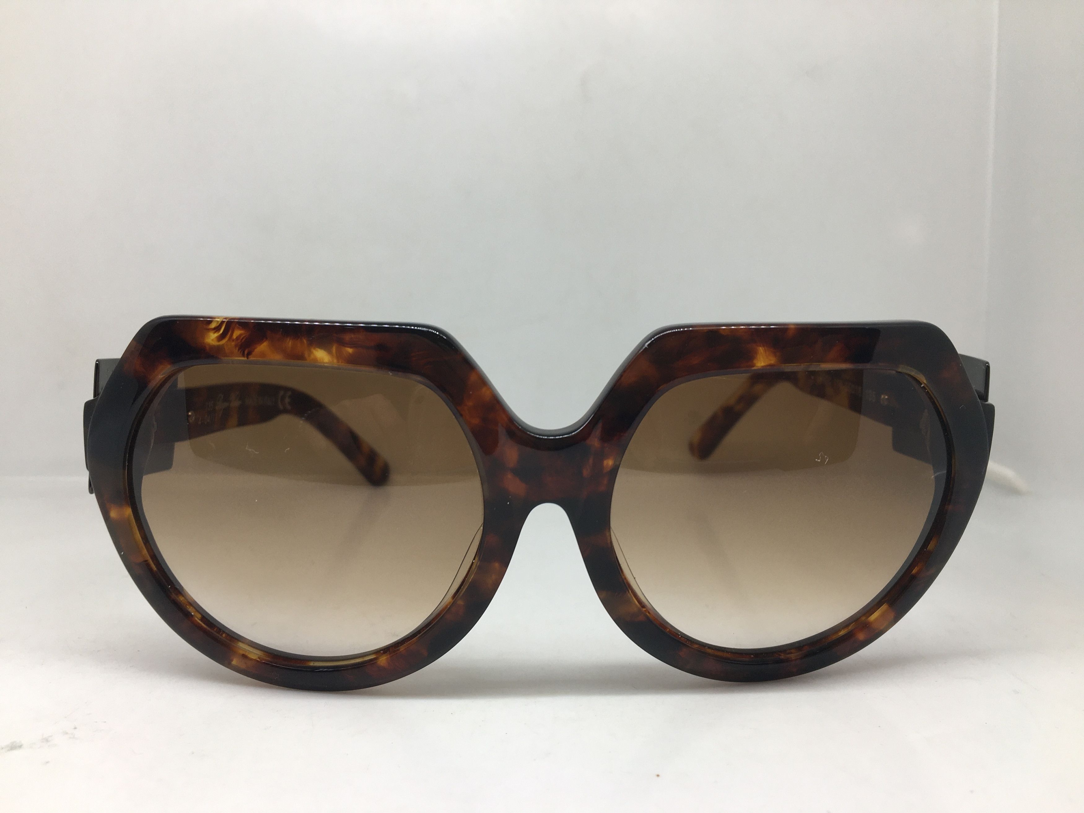 Other Handmade Roger Vivier Tortoise Sunglasses Frame Size ONE SIZE - 2 Thumbnail