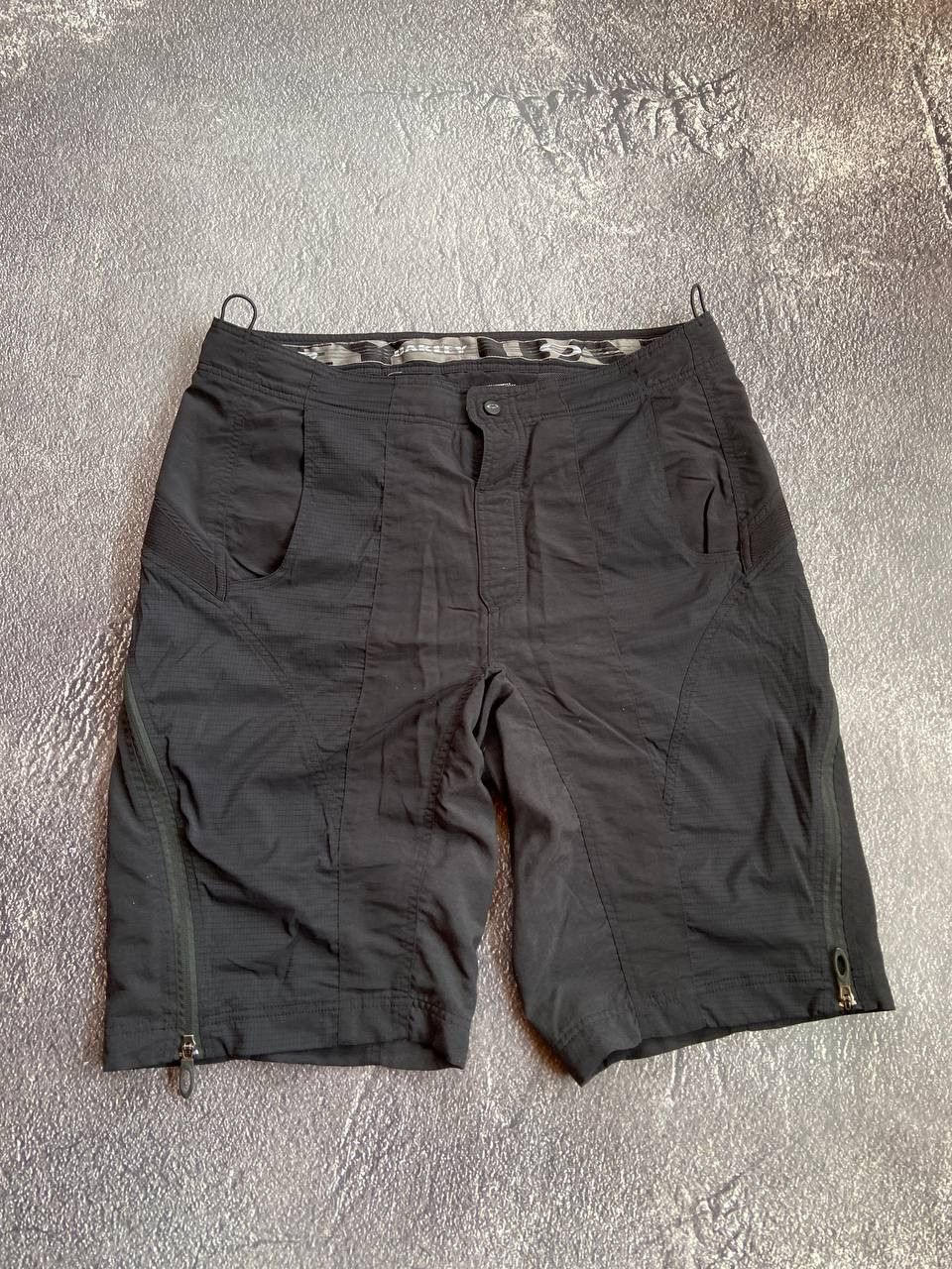 Other Oakley tech byker shorts Size US 36 / EU 52 - 1 Thumbnail