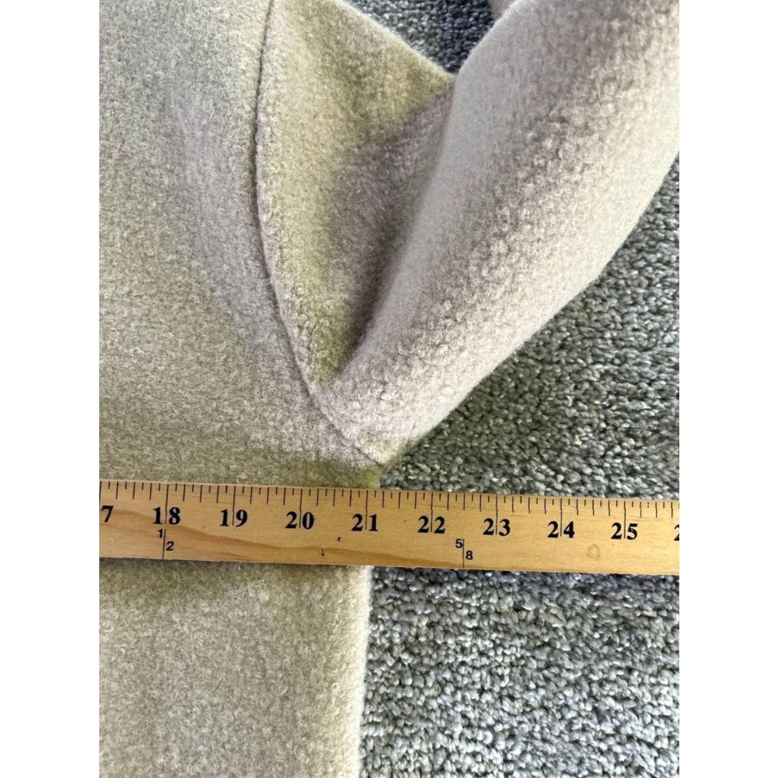 J.Crew J.Crew Jacket Womens Small Beige Fleece Size S / US 4 / IT 40 - 6 Thumbnail