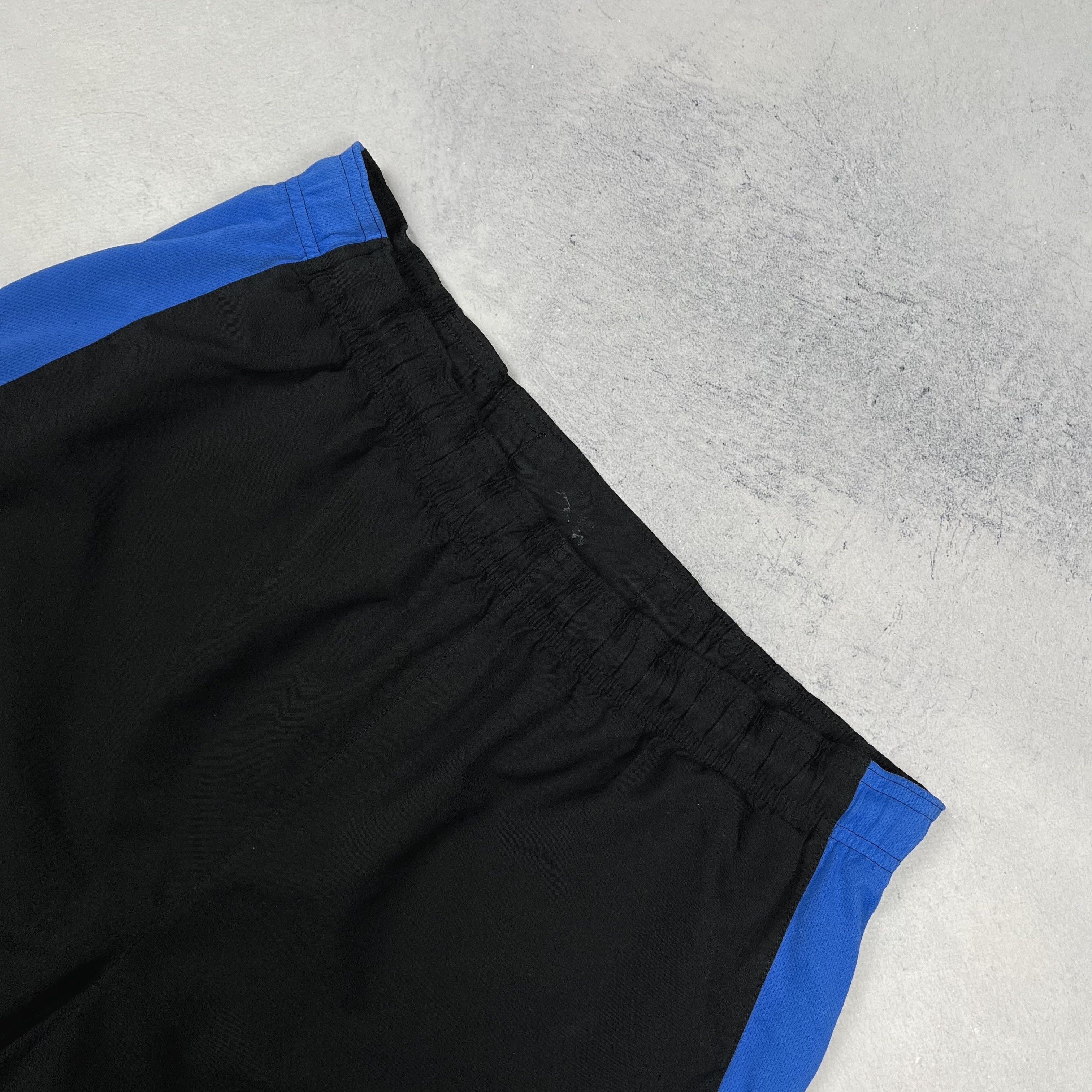 Nike Nike Manchester United Away Soccer Shorts 2009/2010 Size US 32 / EU 48 - 7 Thumbnail