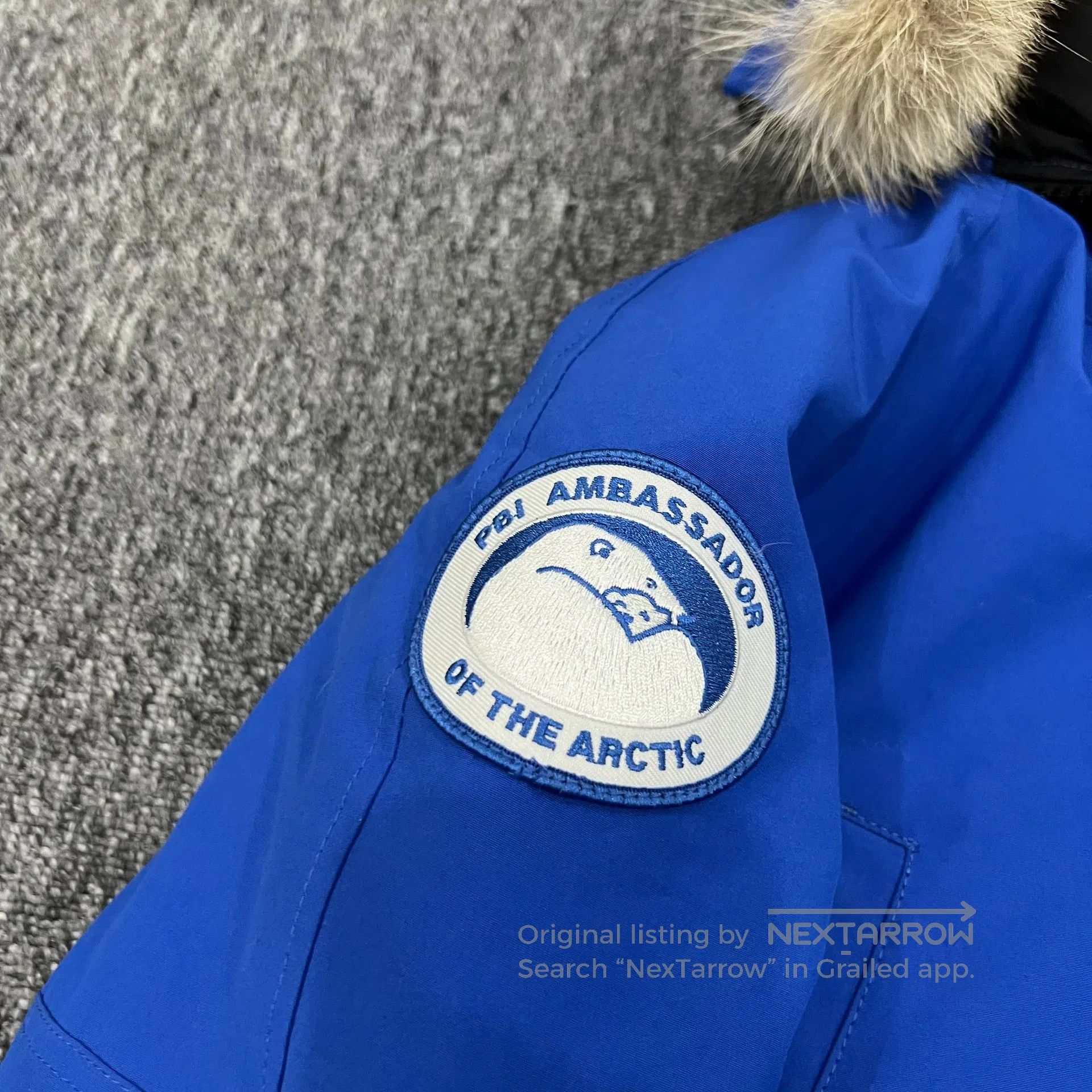 Canada Goose Canada Goose Charity Fund: Pilot Down Jacket| Size US M / EU 48-50 / 2 - 5 Thumbnail