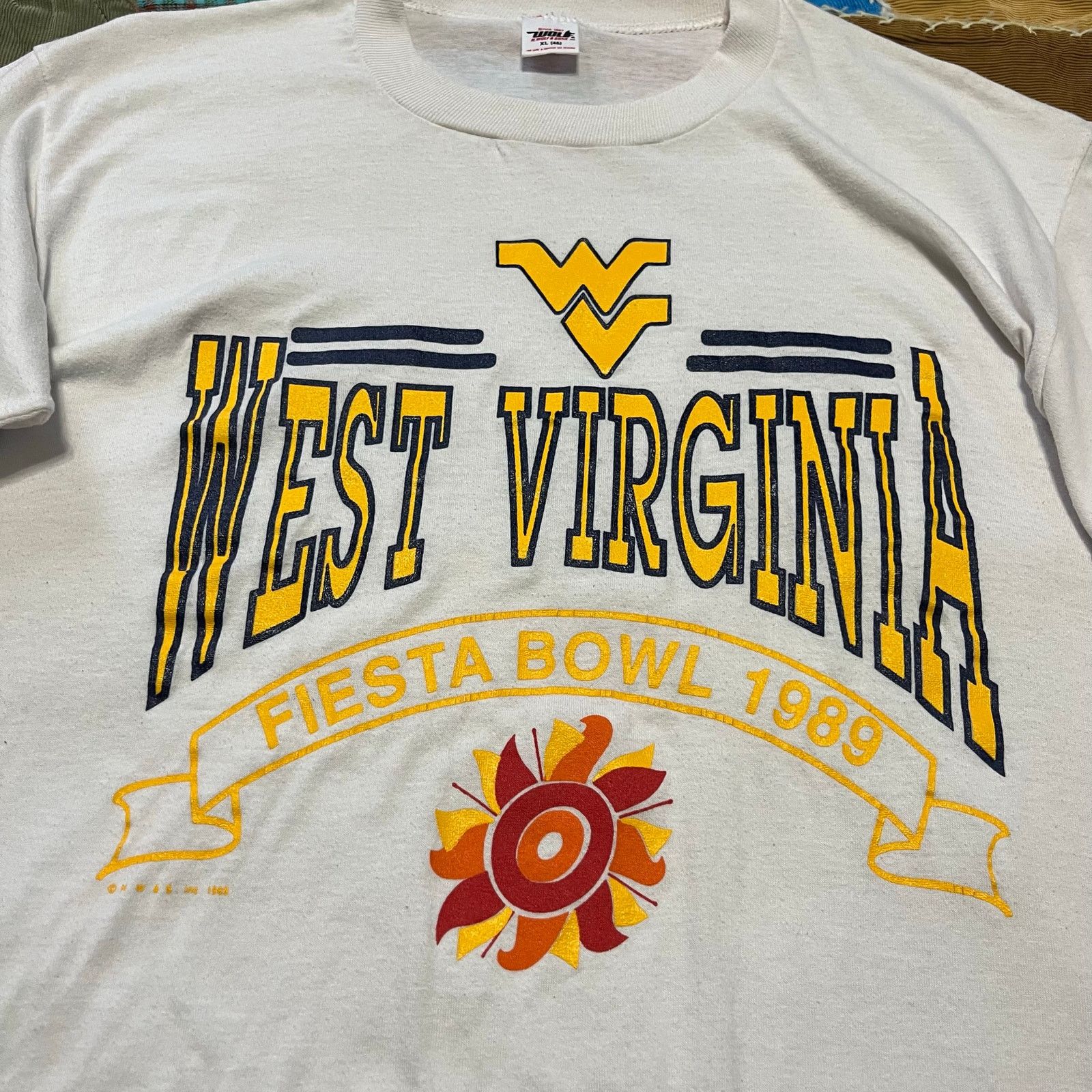 Other Vintage 1989 West Virginia Fiesta Bowl Graphic White Shirt Size US XL / EU 56 / 4 - 3 Thumbnail