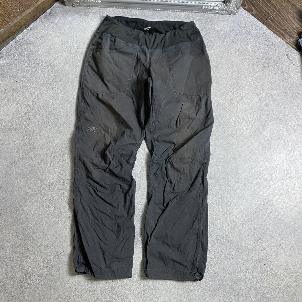 Arc'teryx Vintage arcteryx pants Size US 30 / EU 46 - 2 Thumbnail