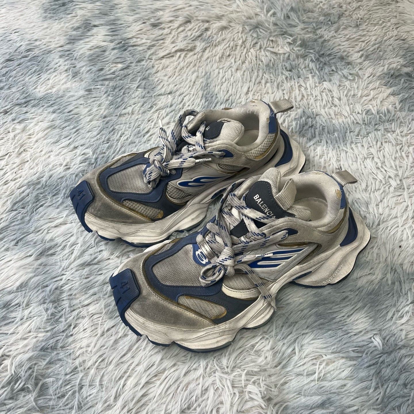 Balenciaga Balenciaga Cargo Men's Sneakers Size US 8 / EU 41 - 1 Thumbnail
