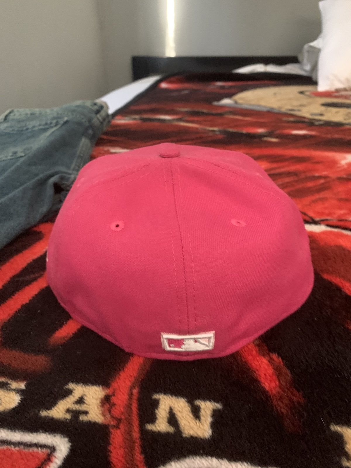 New Era Pink LA fitted Size 36 - 3 Thumbnail
