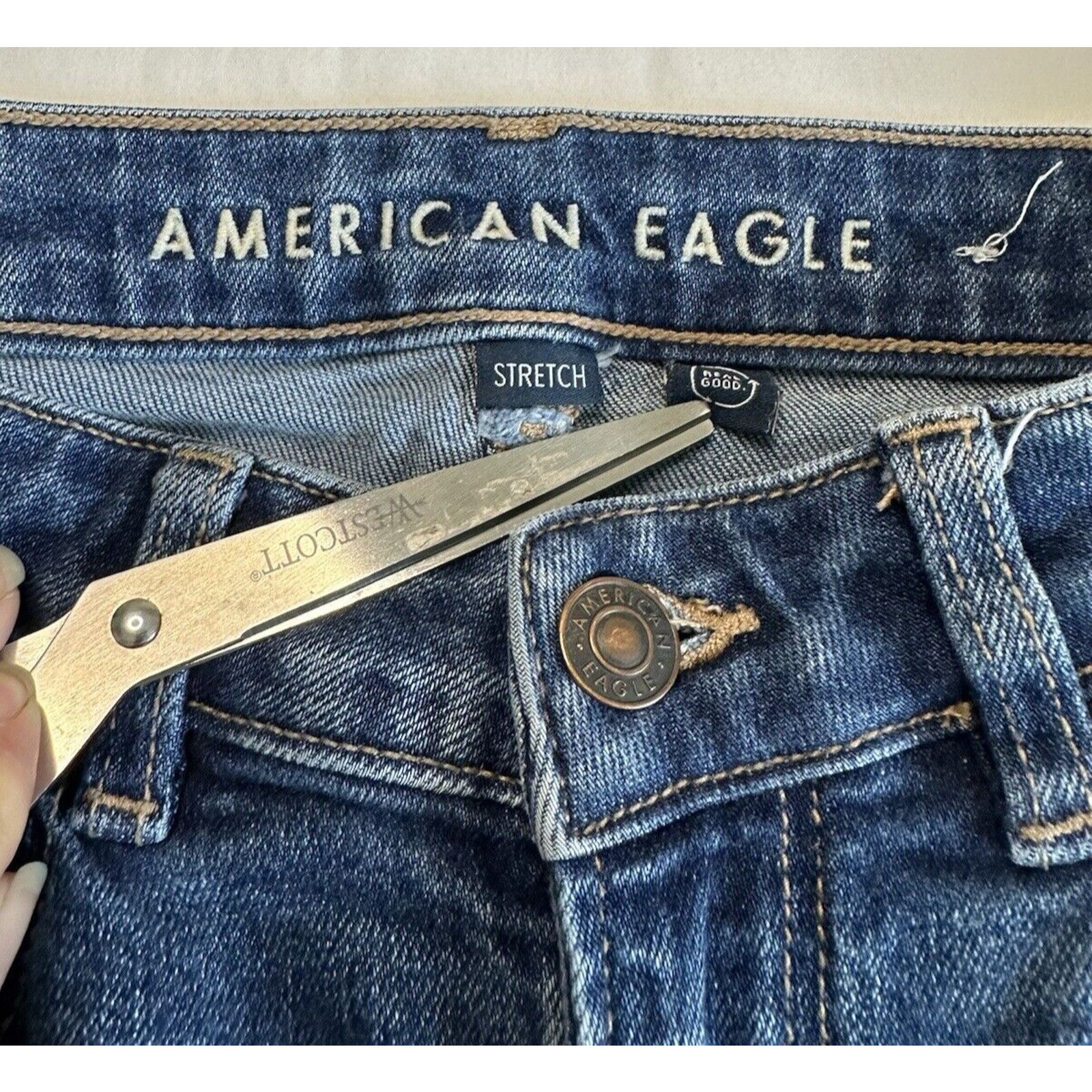 American Eagle Outfitters American Eagle Mom Jeans Blue Sz 6 Shortt Stretch Normcore Size 28" / US 6 / IT 42 - 5 Thumbnail