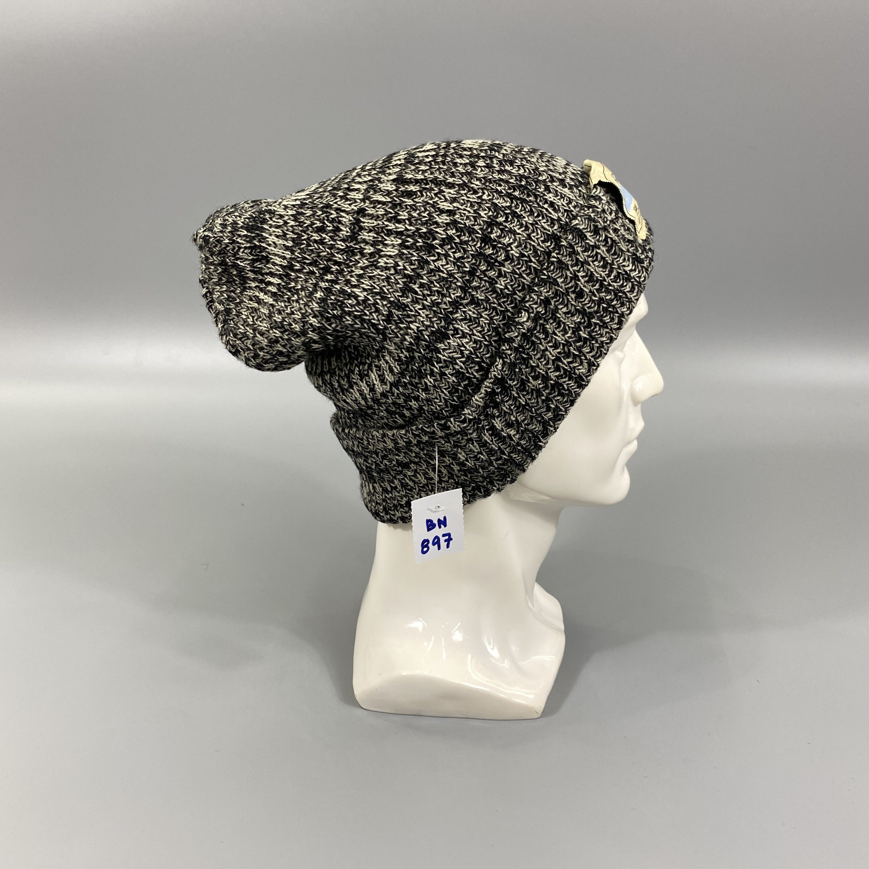 Japanese Brand Californiadays Knit Beanie Hats -BN897 Size ONE SIZE - 4 Thumbnail
