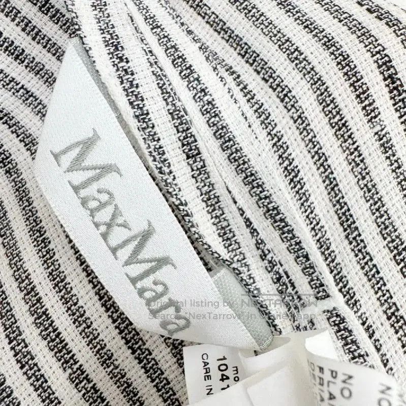 Max Mara MaxMara Striped Women's Coat for Spring and Autumn . Size S / US 4 / IT 40 - 6 Thumbnail