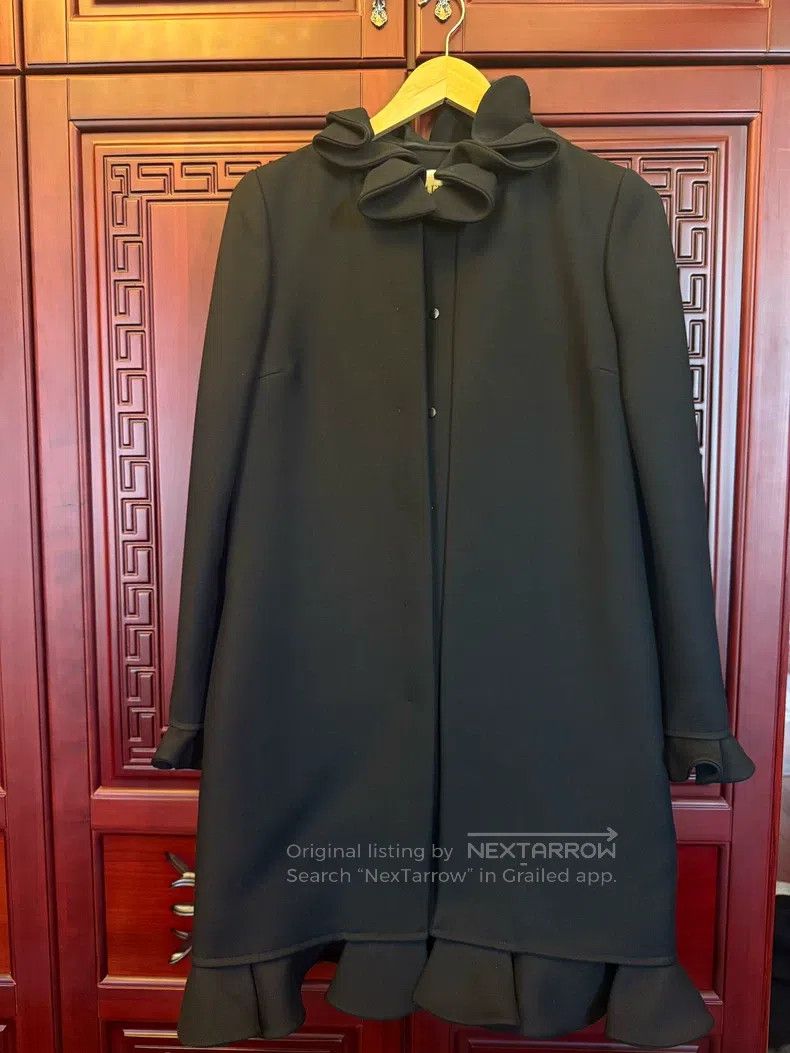 Valentino Valentino Wool ruffled lace coat Size XXS / US 00 / IT 34 - 1 Thumbnail