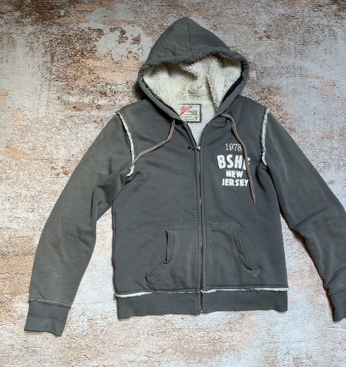 If Six Was Nine × Japanese Brand Vintage Japanese distressed hoodie with fur Size S / US 4 / IT 40 - 2 Thumbnail