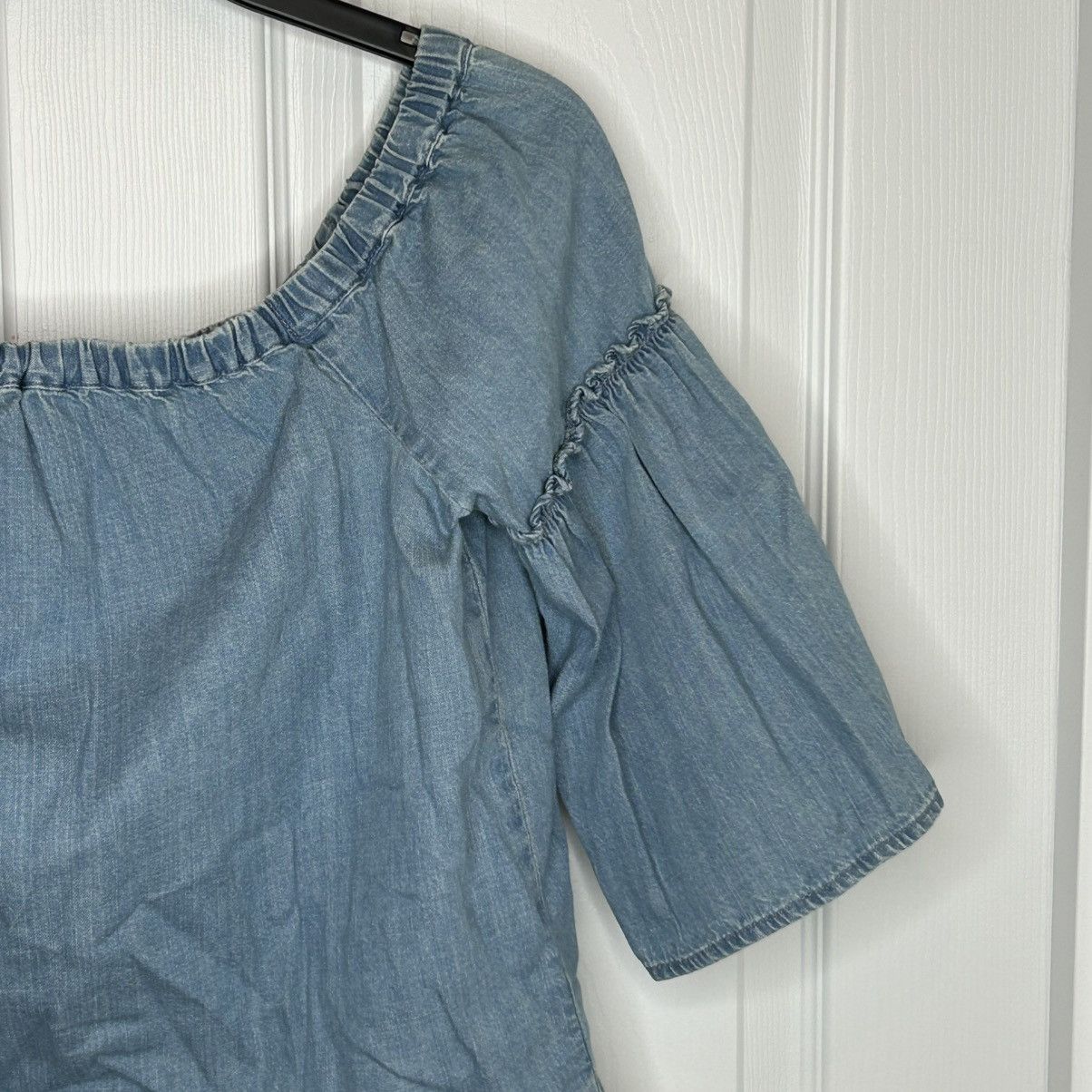 Madewell Madewell Blue Denim Azalea Off-the-Shoulder Chambray Top Size M / US 6-8 / IT 42-44 - 6 Thumbnail
