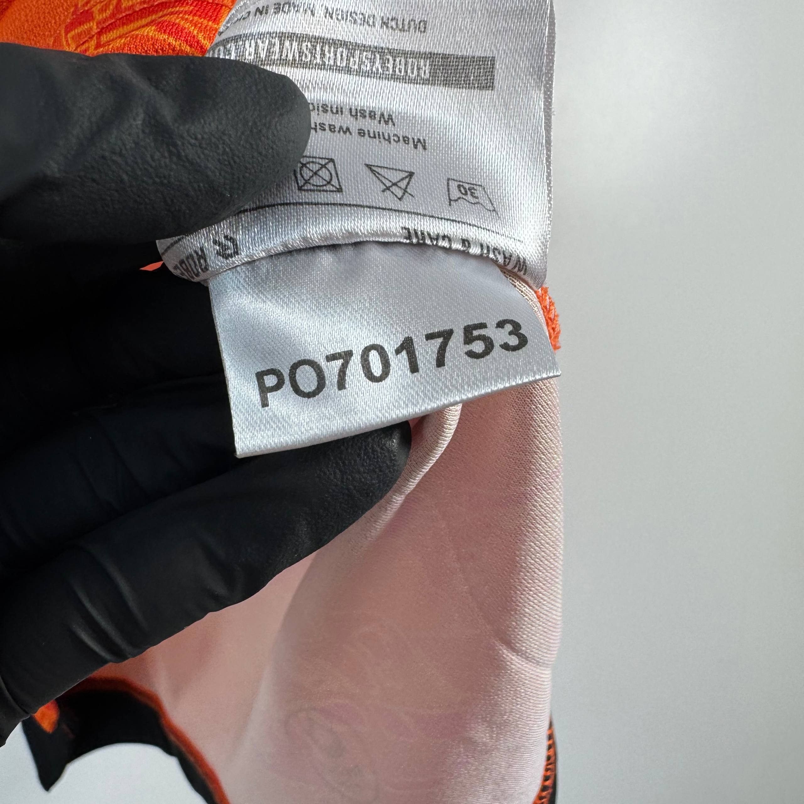 Other FC Volendam Home Jersey 2021 Robey HSB Orange Football Sz S Size US S / EU 44-46 / 1 - 6 Thumbnail